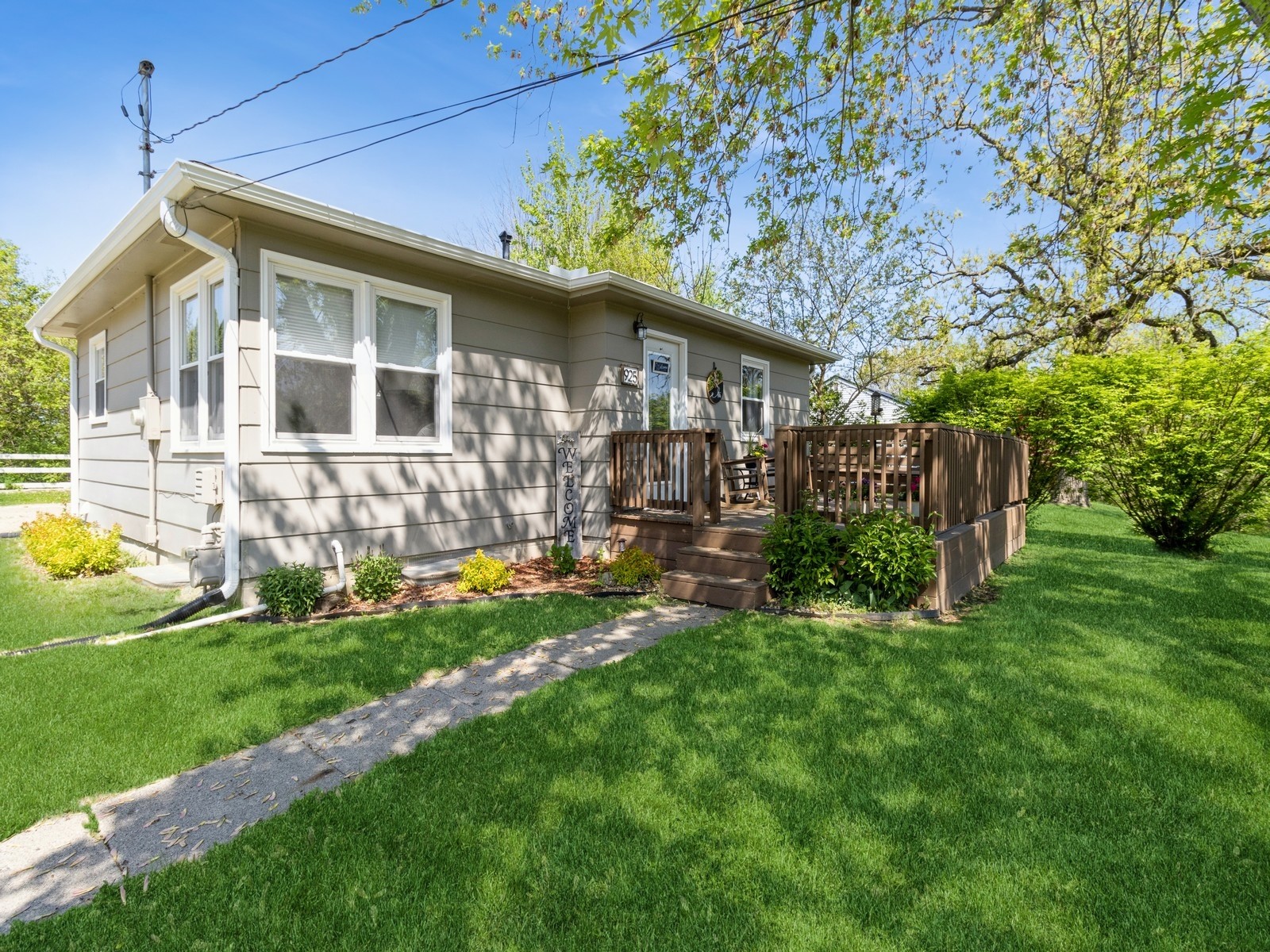 925 1st Street, Newton, Iowa image 2