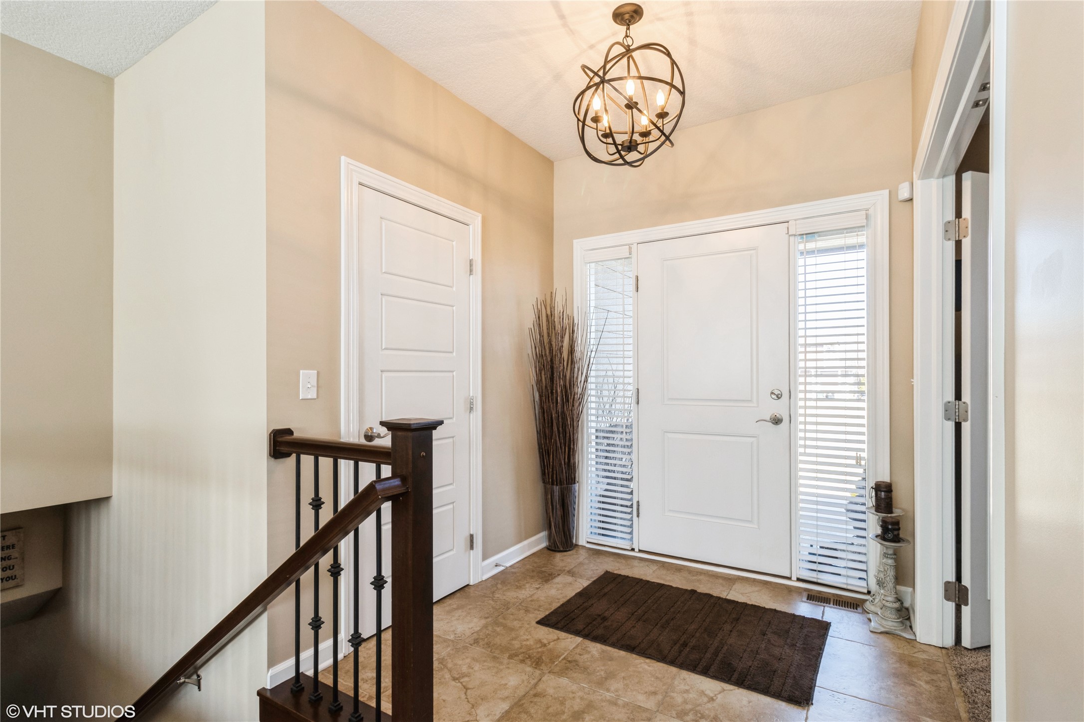 400 Indian Ridge Drive, Waukee, Iowa image 4