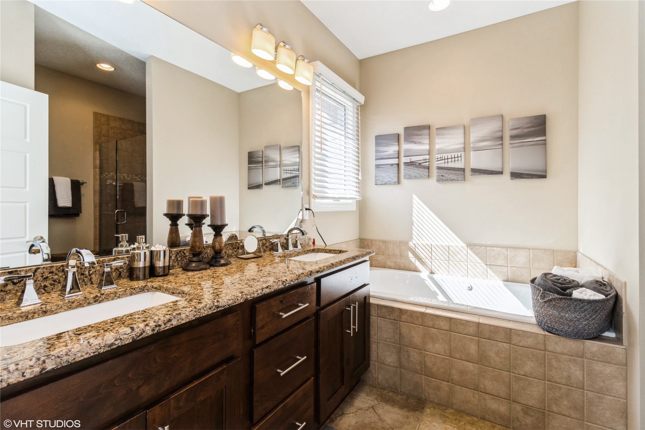 400 Indian Ridge Drive, Waukee, Iowa image 21