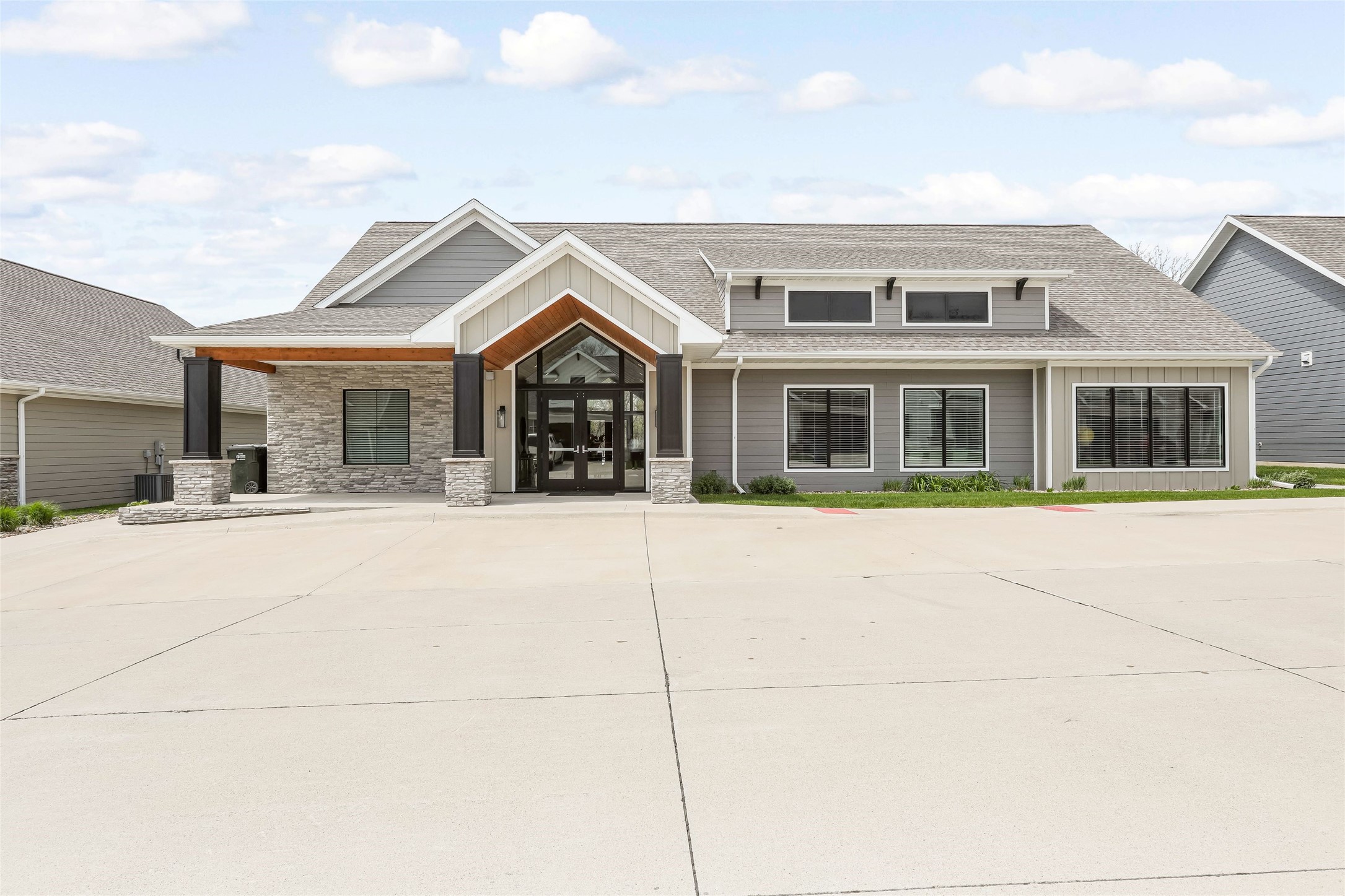 505 Vintage Lane #15, Pella, Iowa image 24