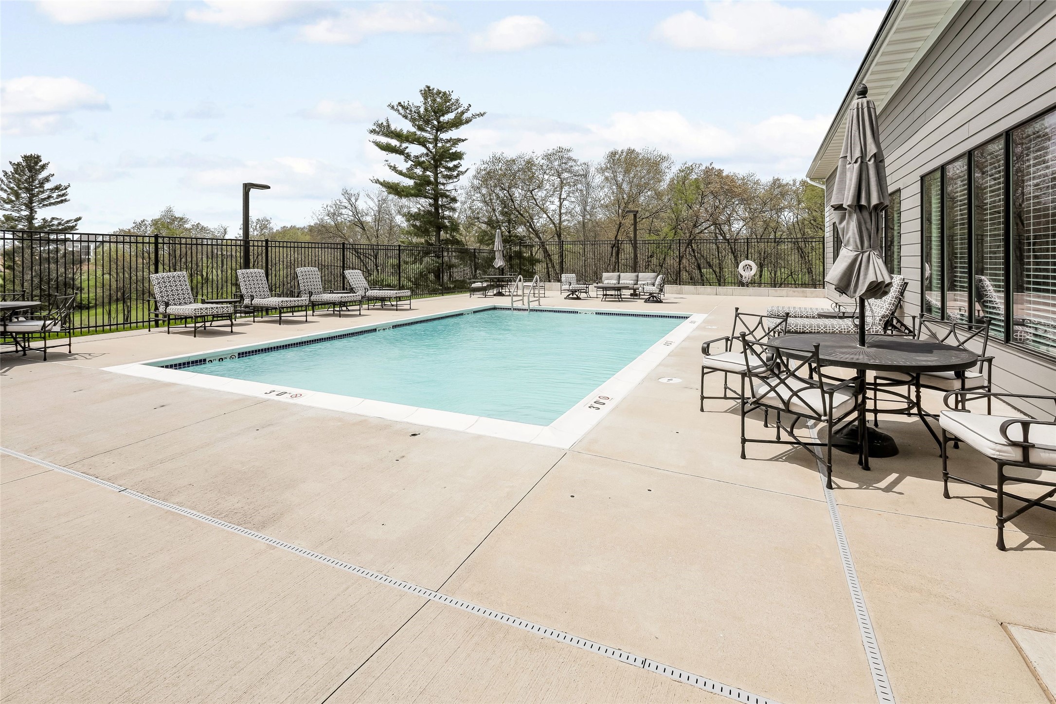 505 Vintage Lane #15, Pella, Iowa image 32