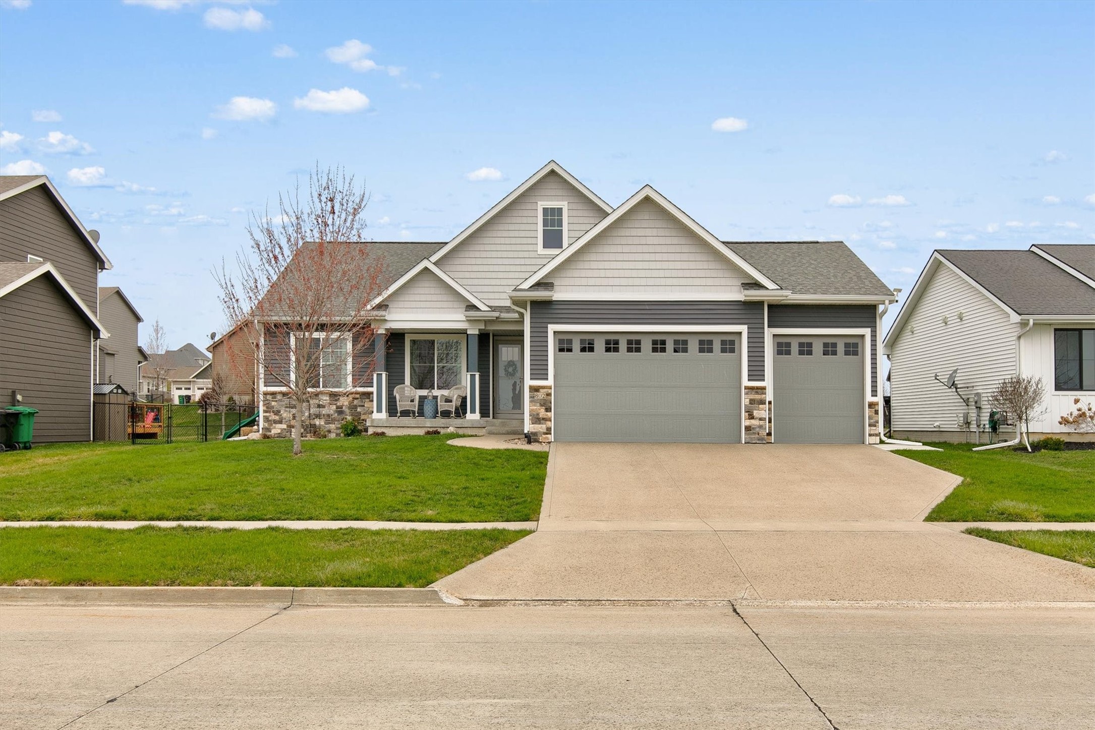 Photo 1 of 34 — 802 NW Seasons Drive, Ankeny, IA 50023
