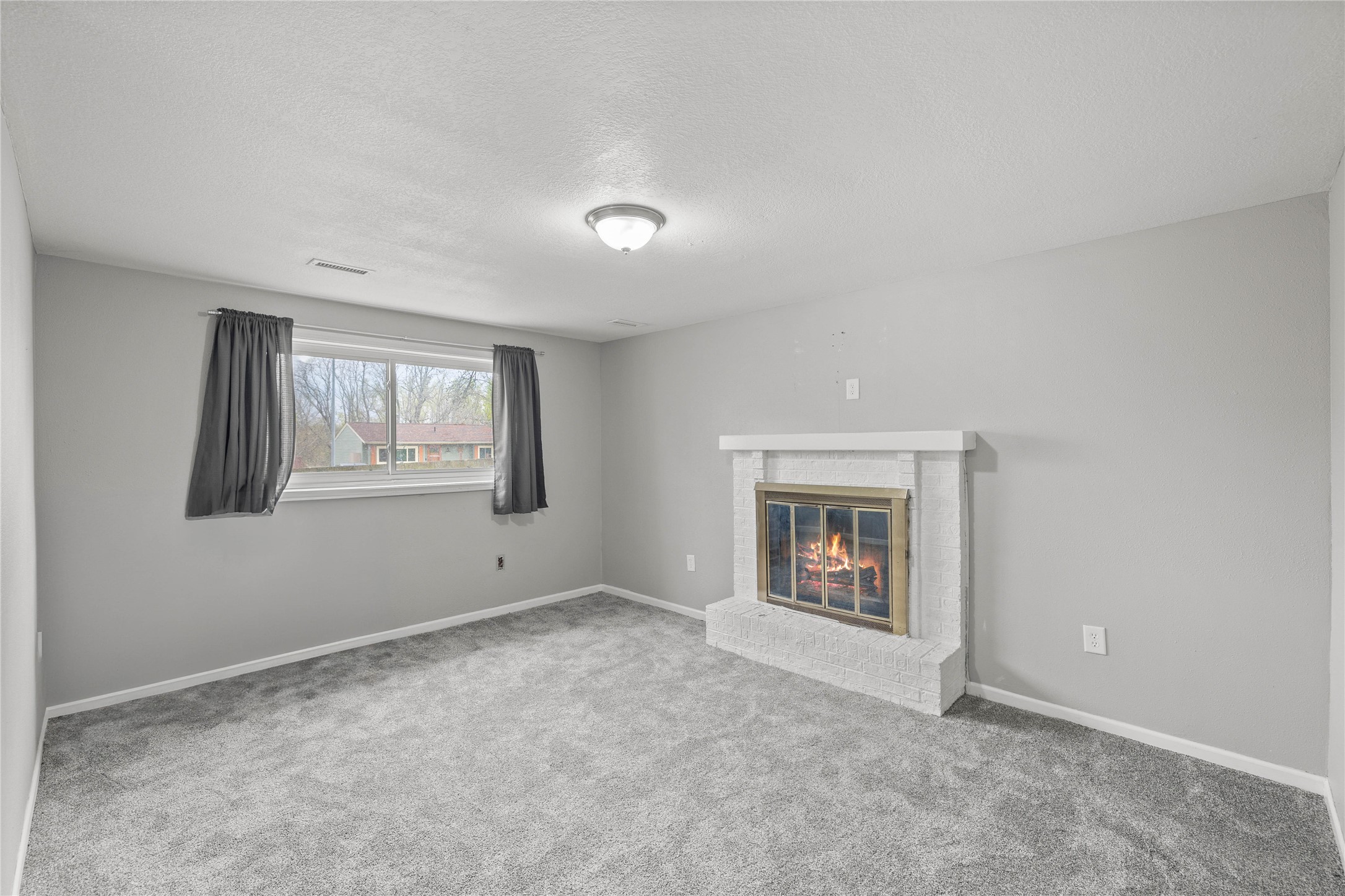 709 E Hackley Avenue, Des Moines, Iowa image 19