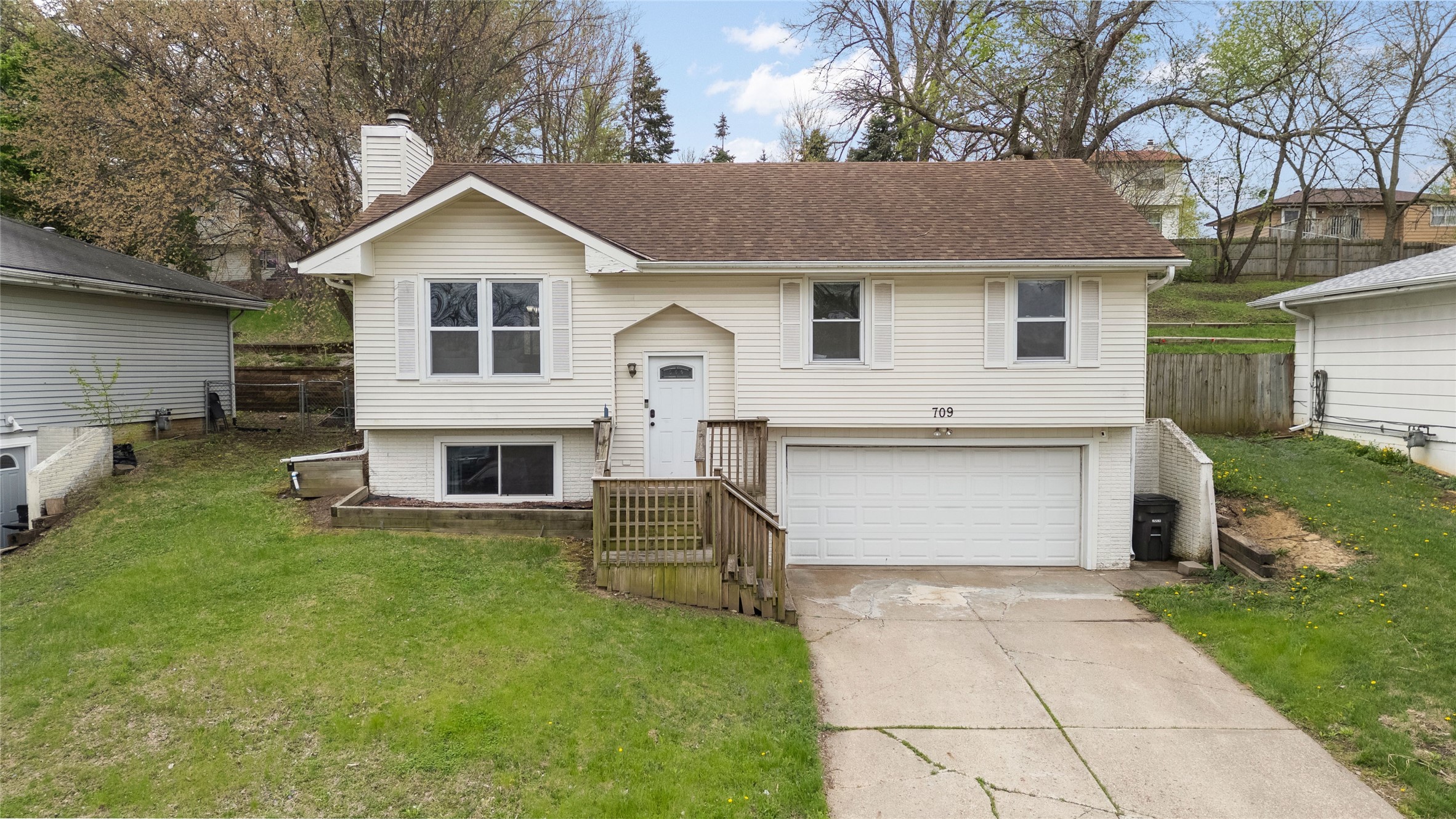 709 E Hackley Avenue, Des Moines, Iowa image 2