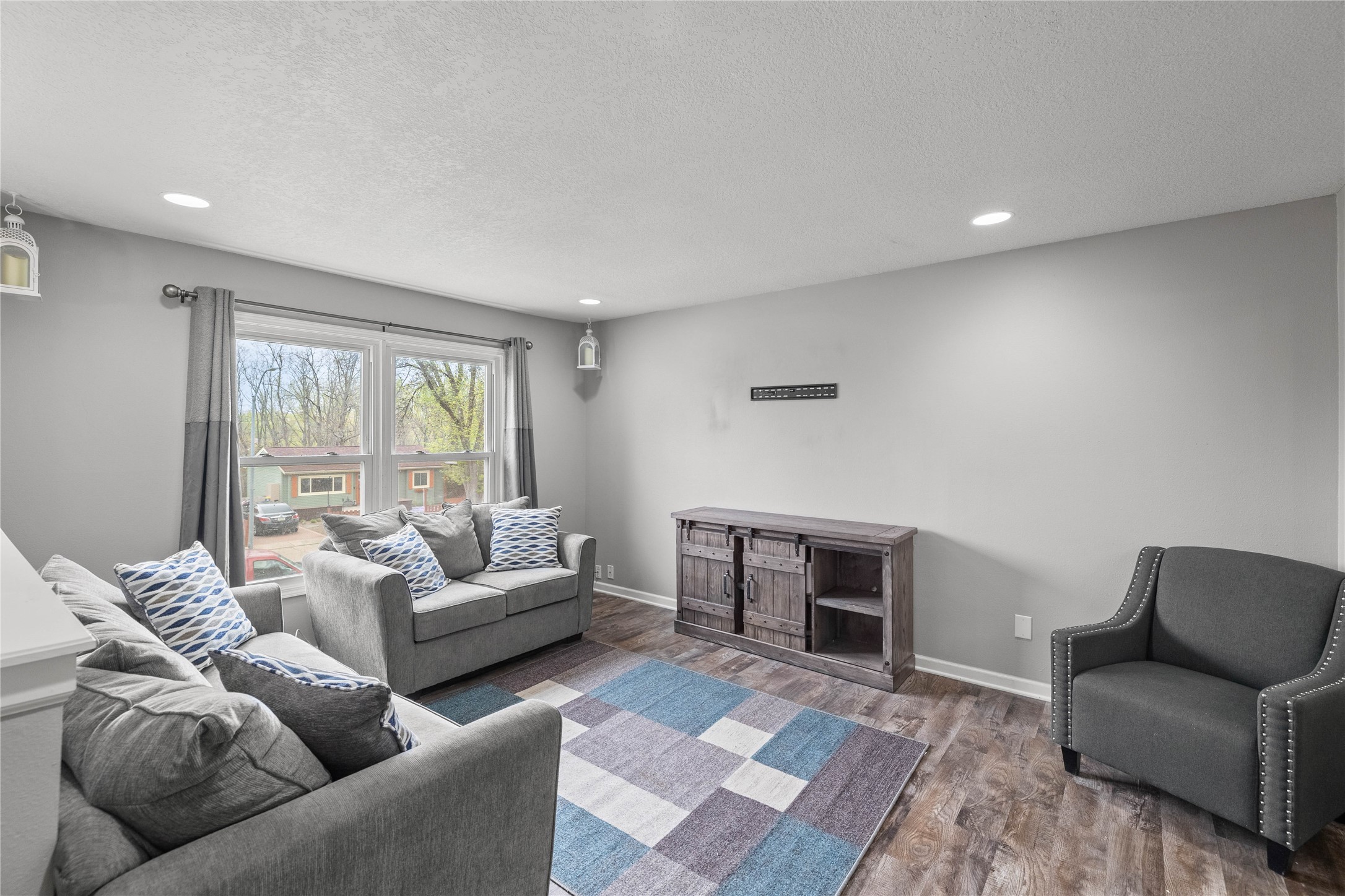 709 E Hackley Avenue, Des Moines, Iowa image 4