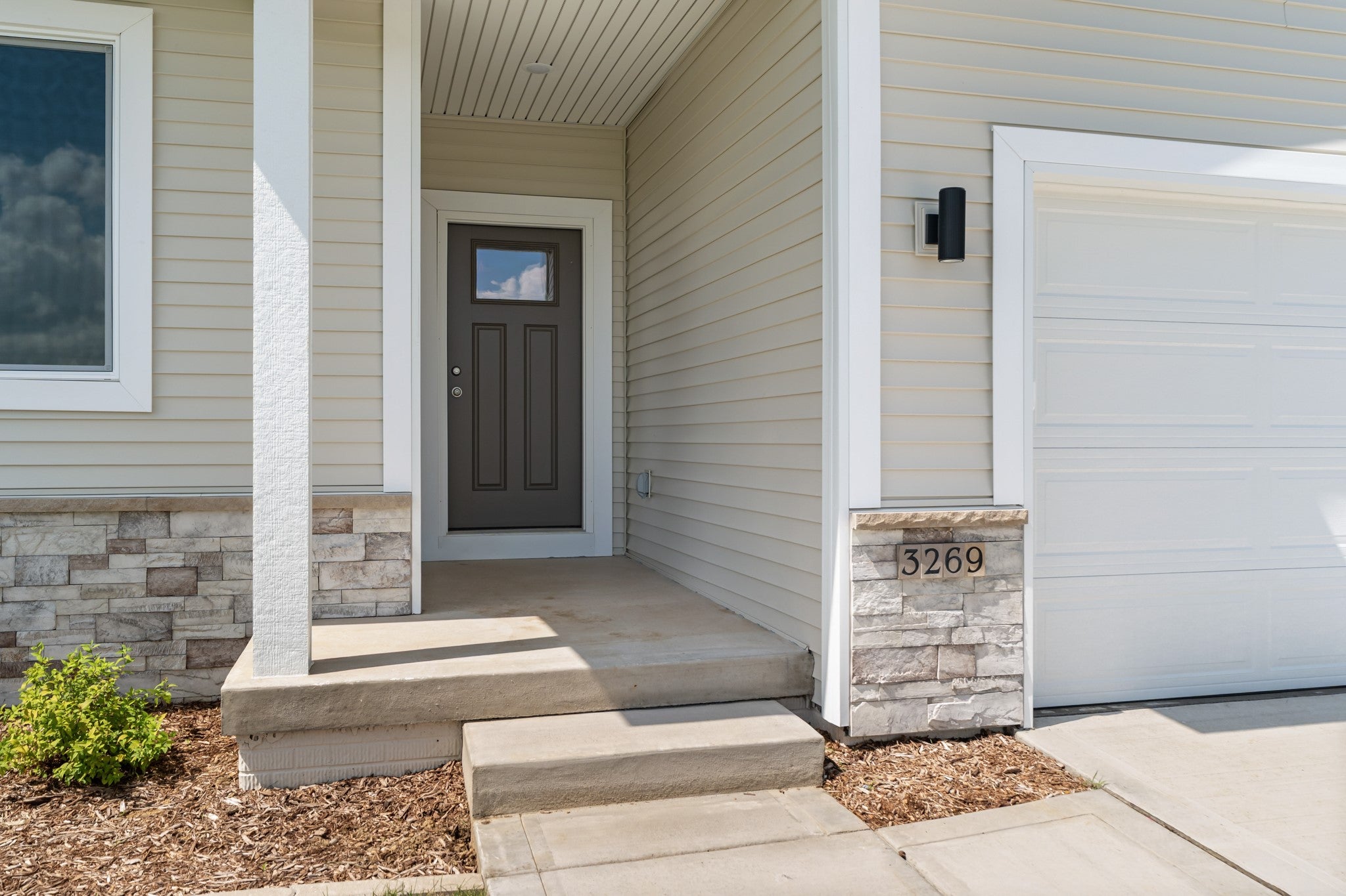3269 Marigold Circle