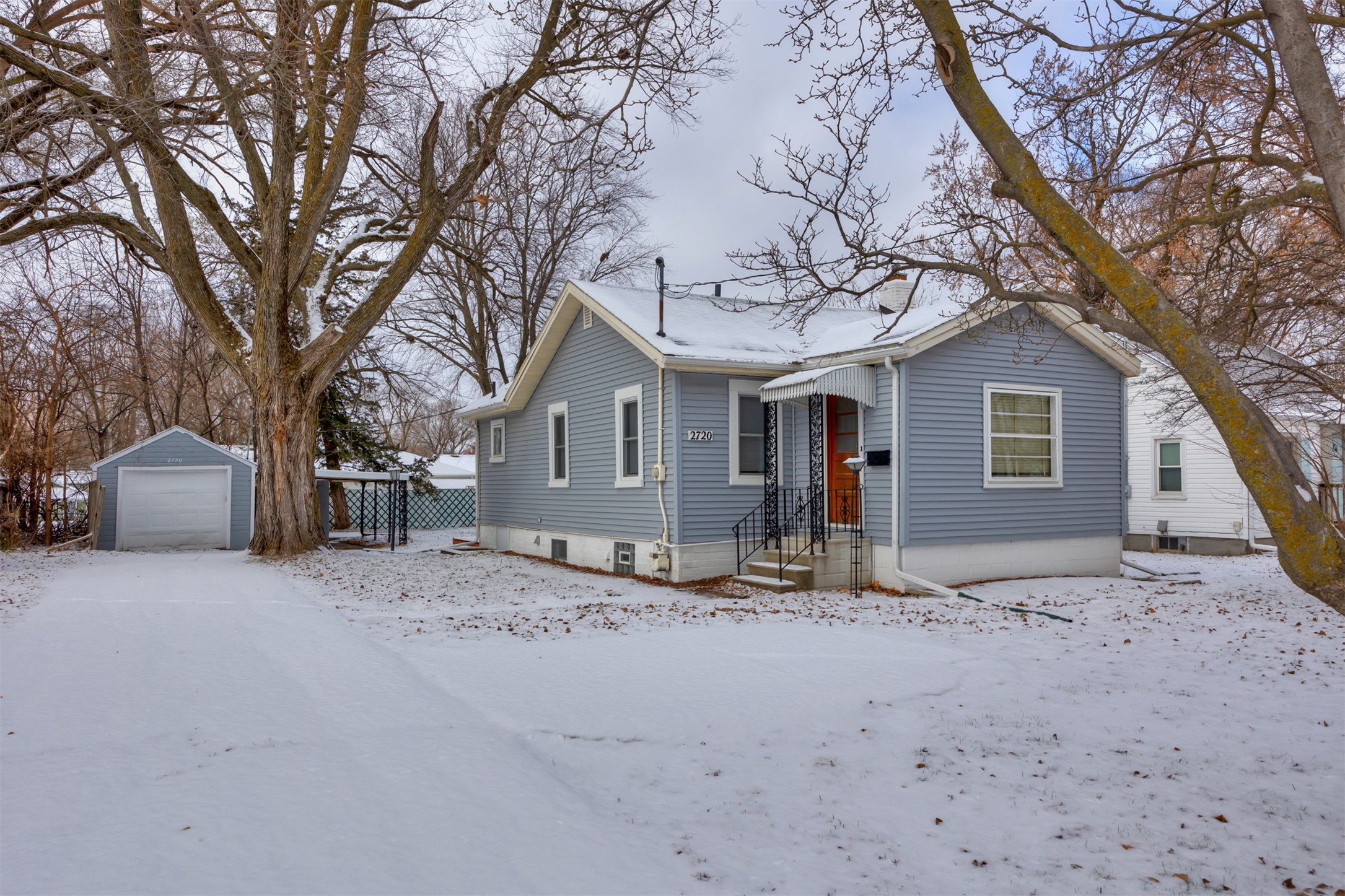 3918 10th Street, Des Moines, Iowa image 1