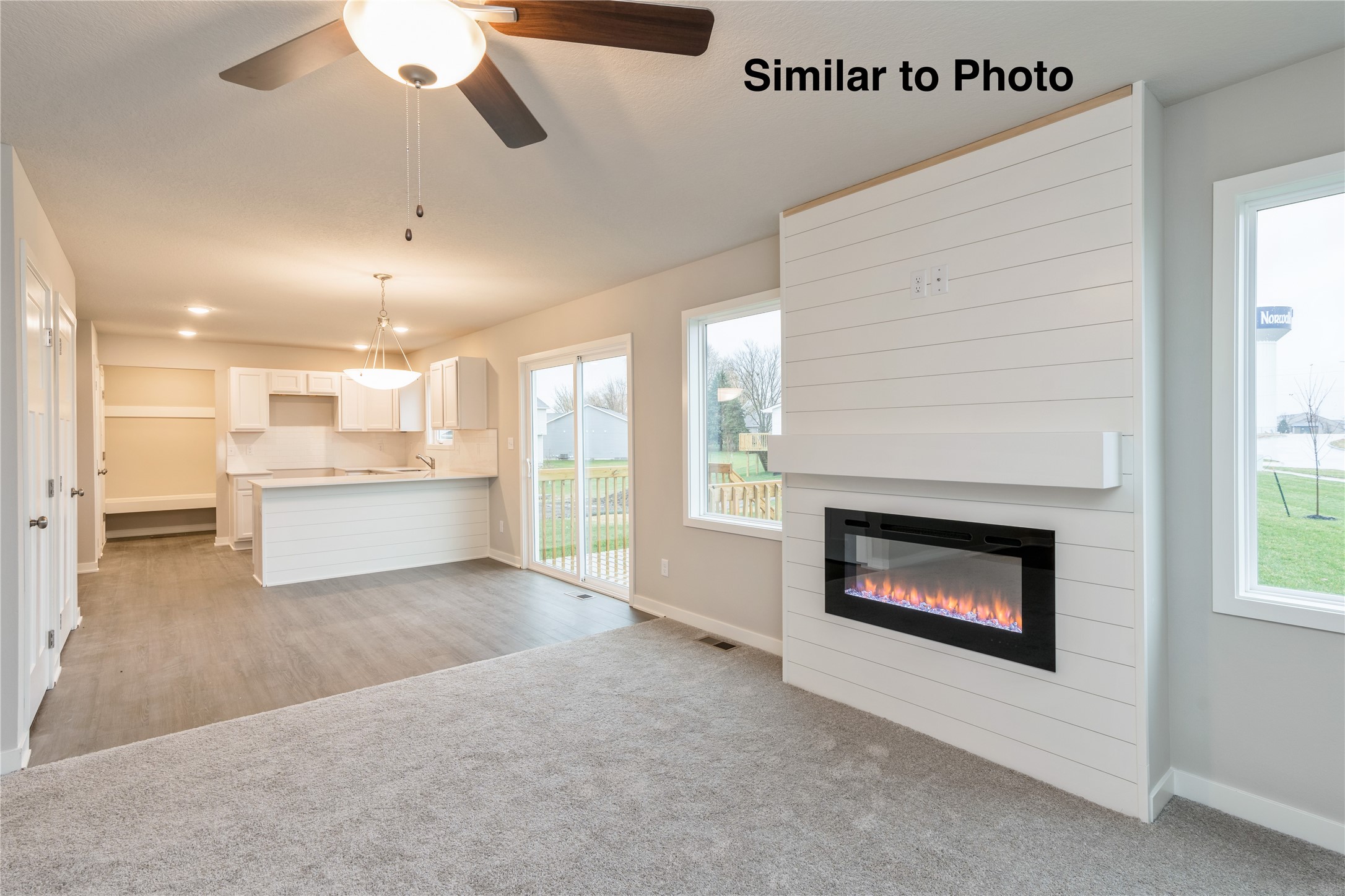 322 NE Chalet Street