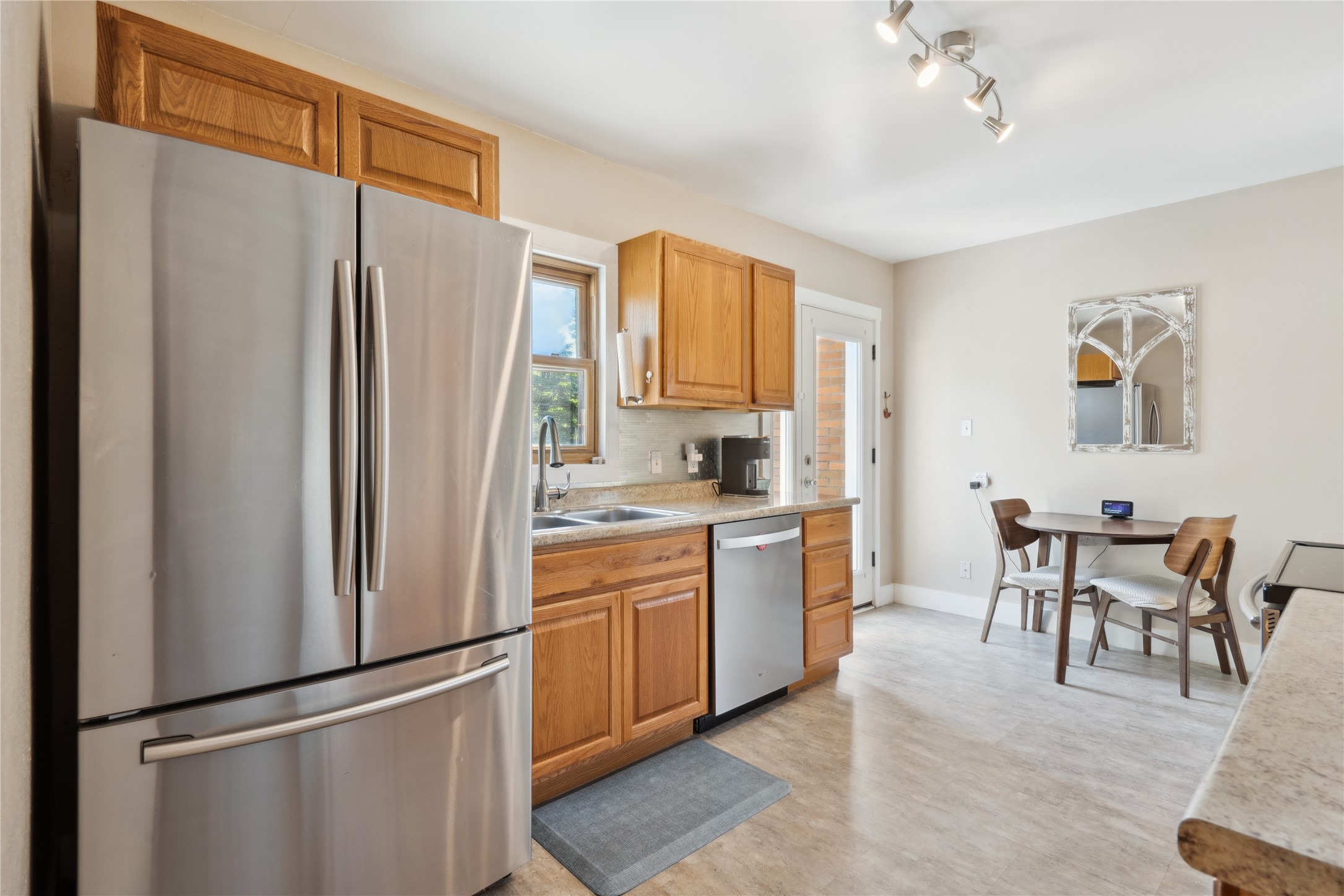 813 16th Street, West Des Moines, Iowa image 7