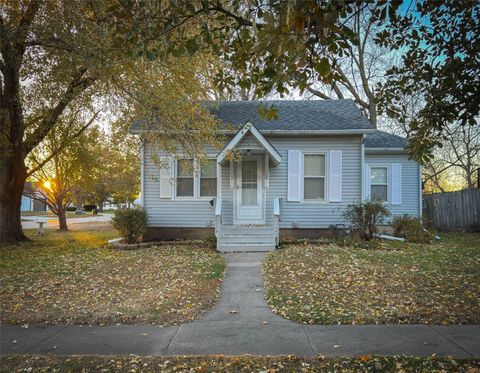 Homes For Sale - 107 Franklin Street<br/> Boone County, Boone, IA 50036