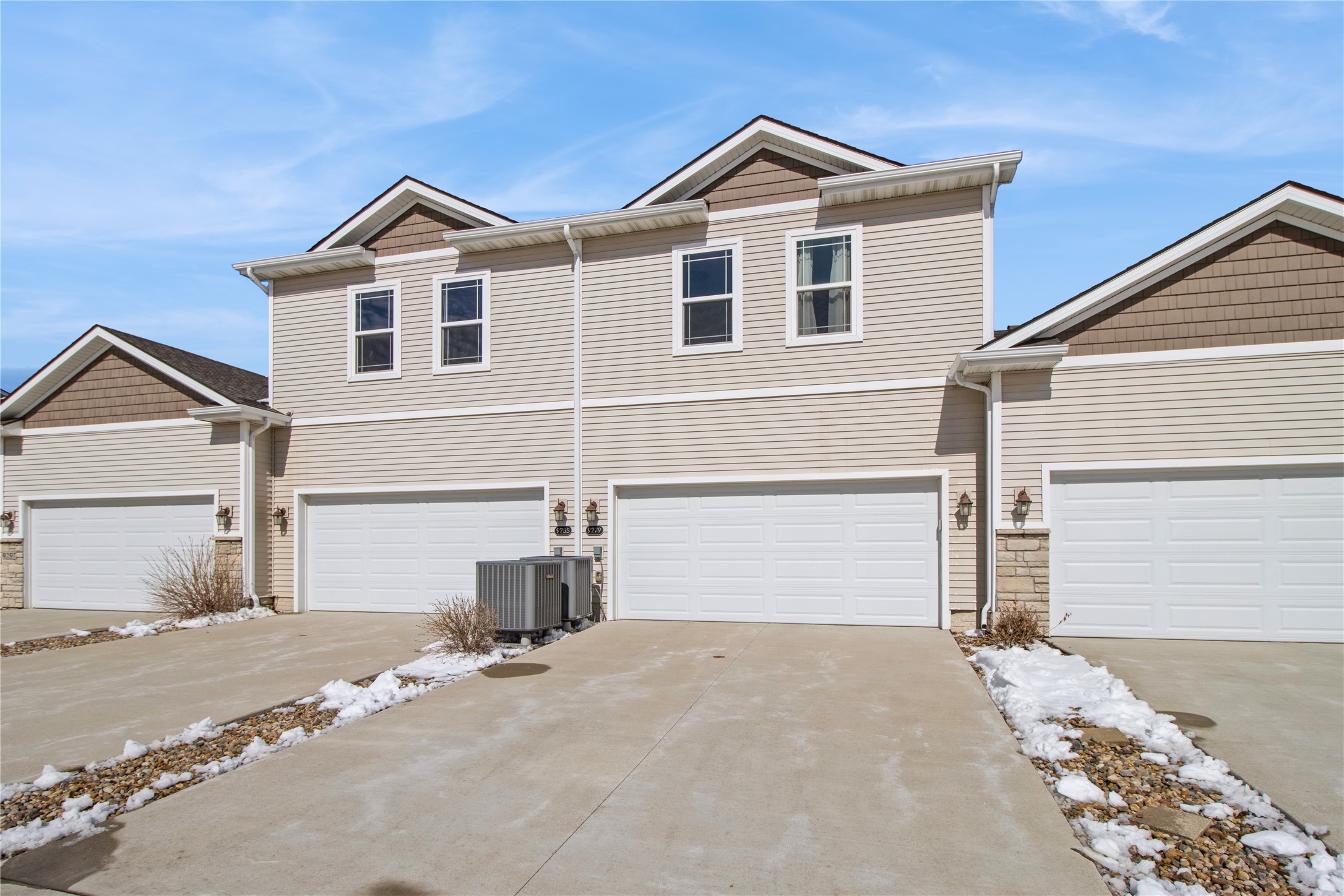 9279 Primo Lane, West Des Moines, Iowa image 2
