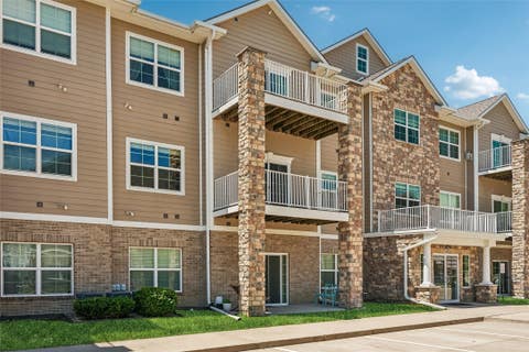 Condo For Sale - 8350 Ep True Parkway #2104<br/> West Des Moines, IA 50266