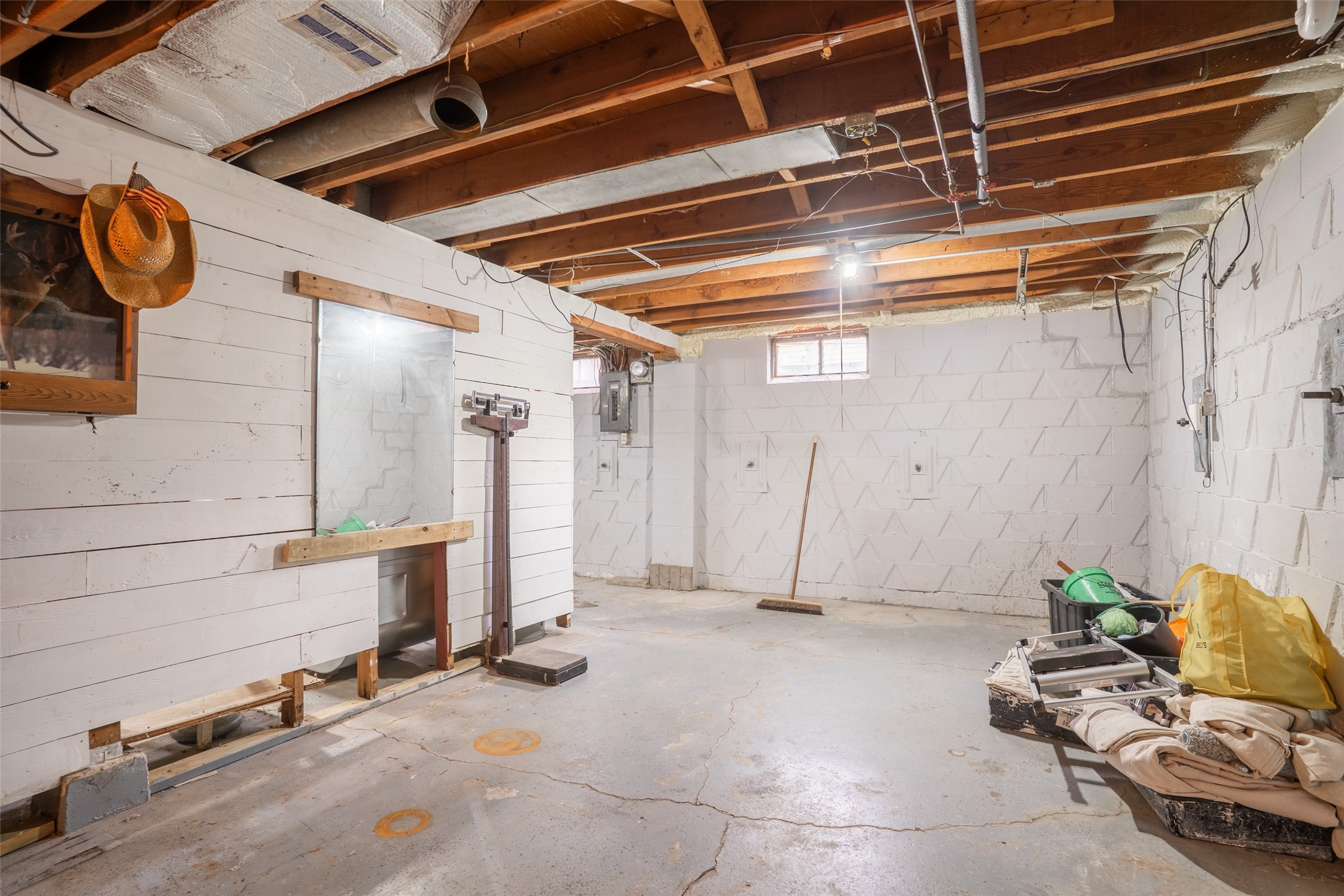 1009 Luster Lane, Des Moines, Iowa image 9
