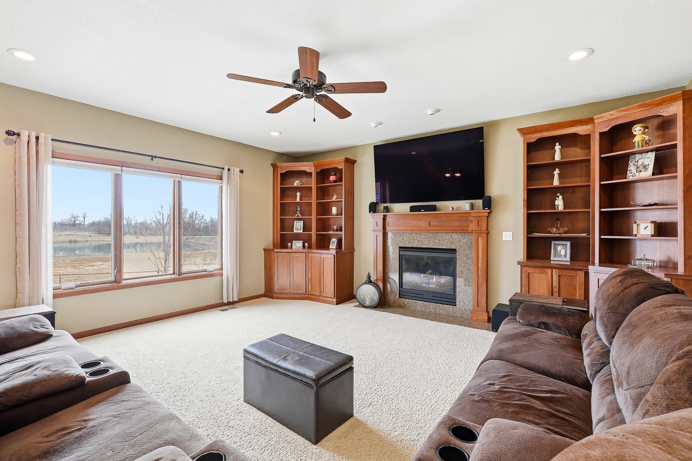 2508 Hemel Drive