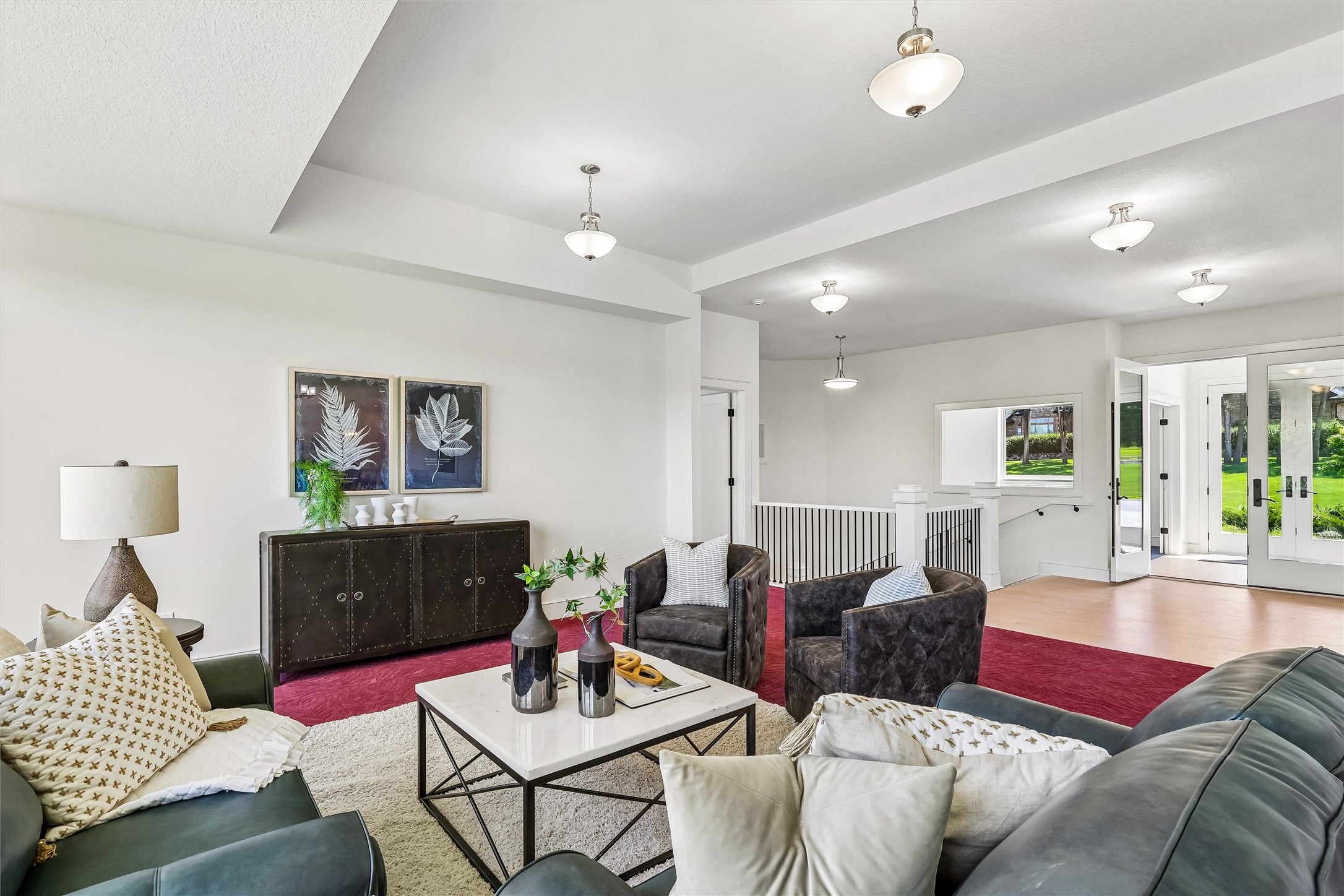 1863 Glen Oaks Drive