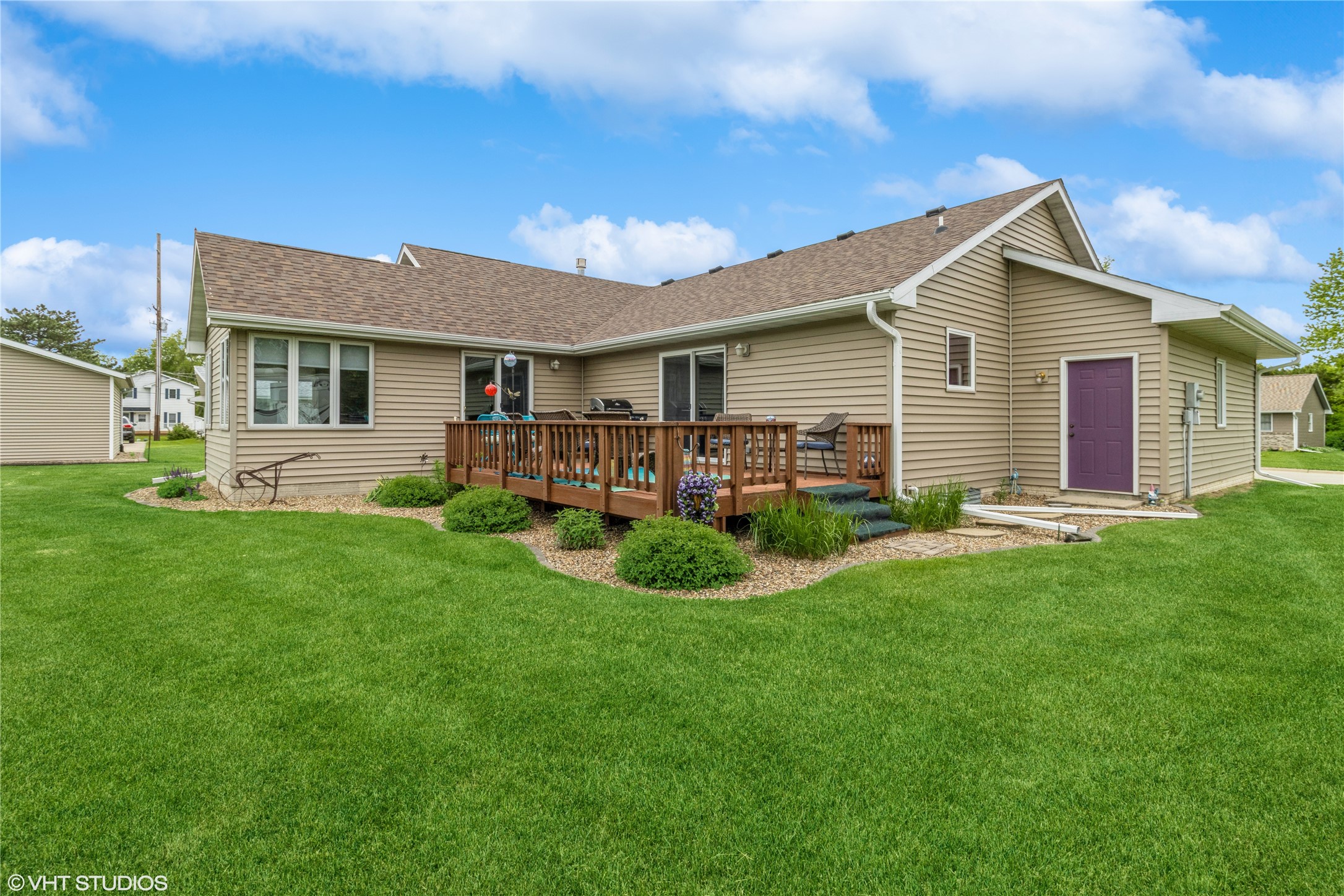 408 W 13th Street, Newton, Iowa image 28
