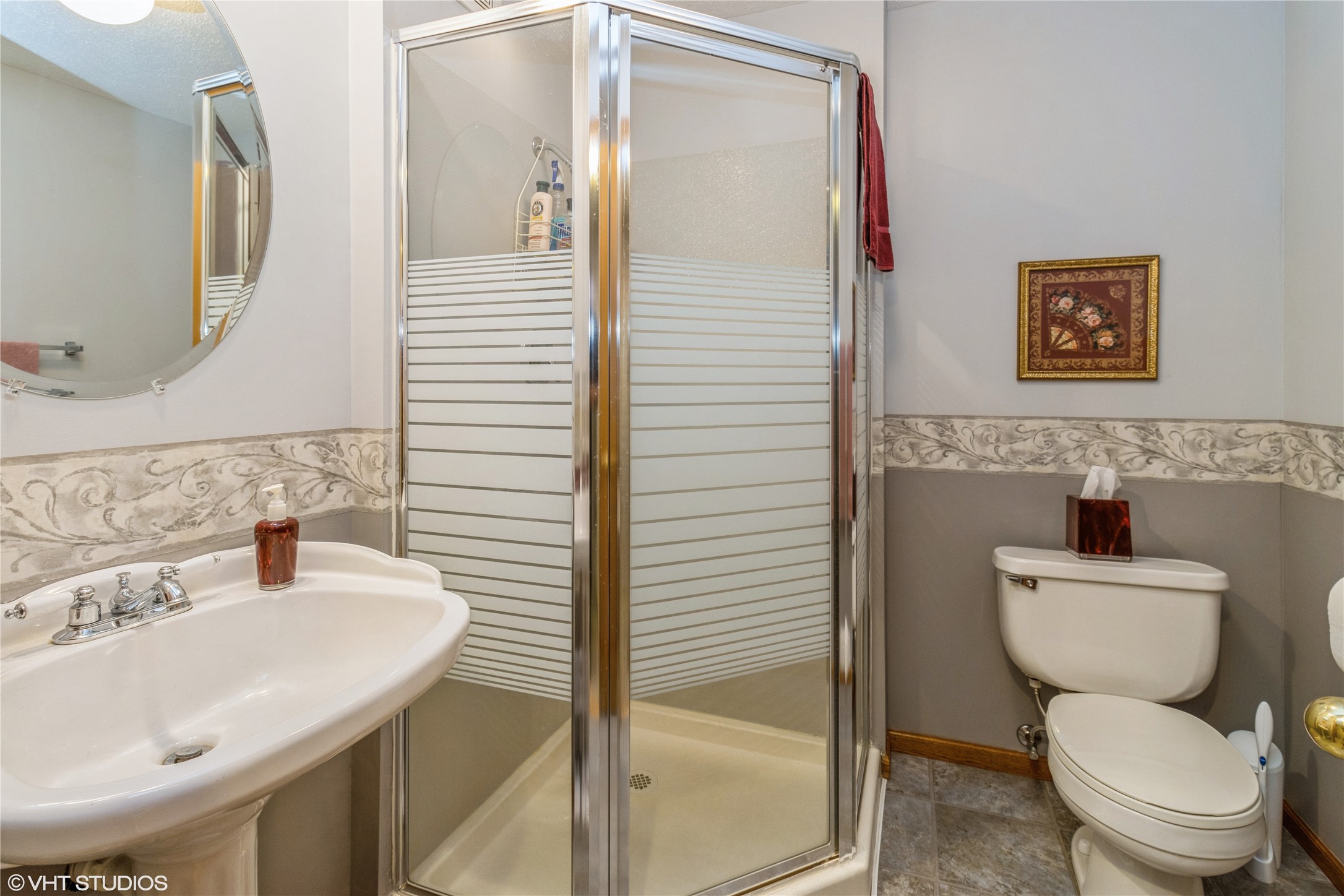 408 W 13th Street, Newton, Iowa image 25