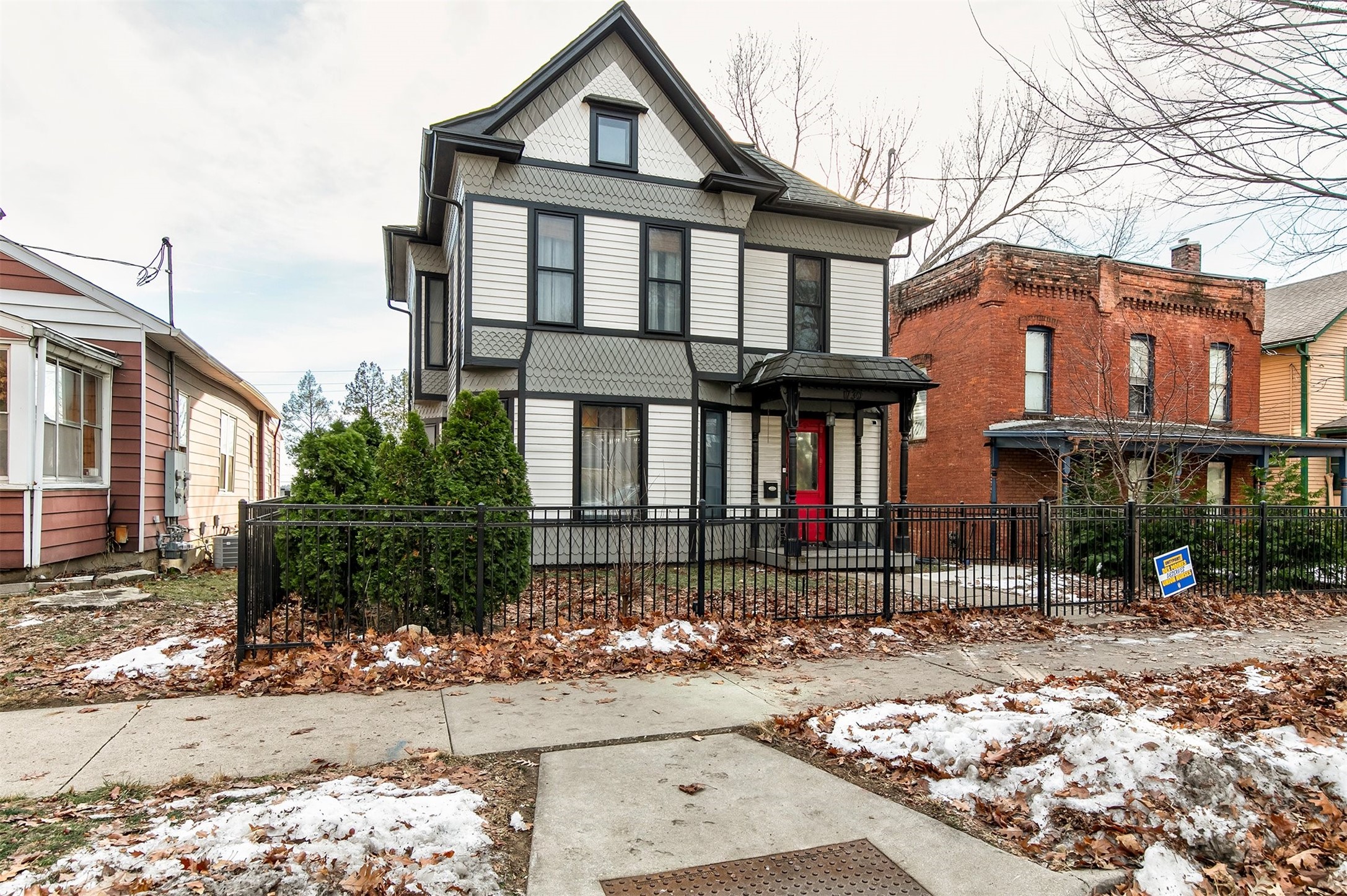 1730 Woodland Avenue