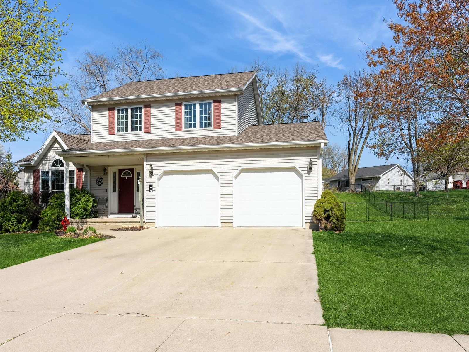 1415 W 9th Street, Newton, Iowa image 3