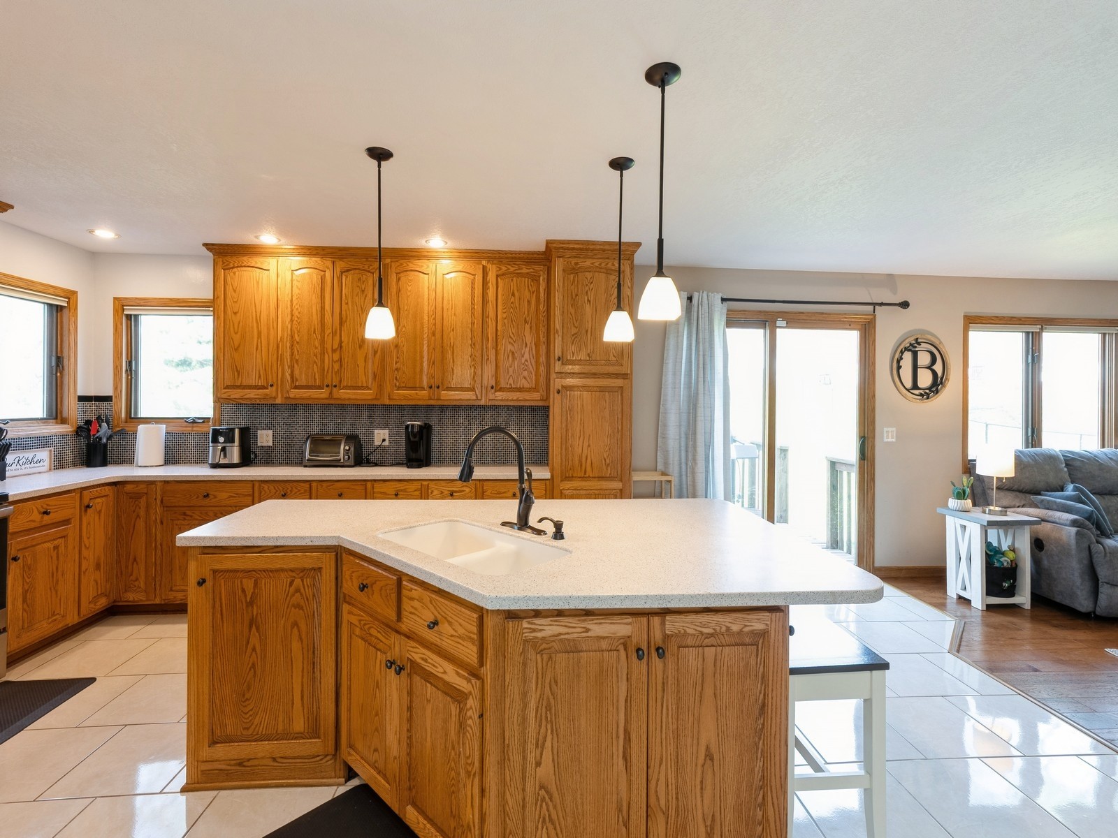 1415 W 9th Street, Newton, Iowa image 15