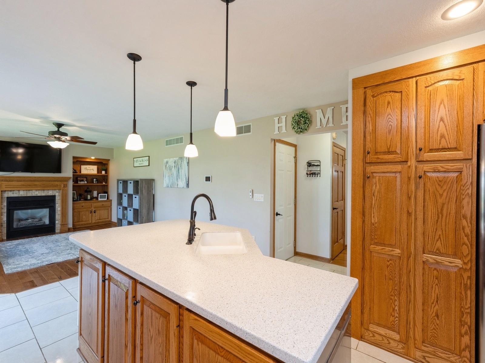 1415 W 9th Street, Newton, Iowa image 14