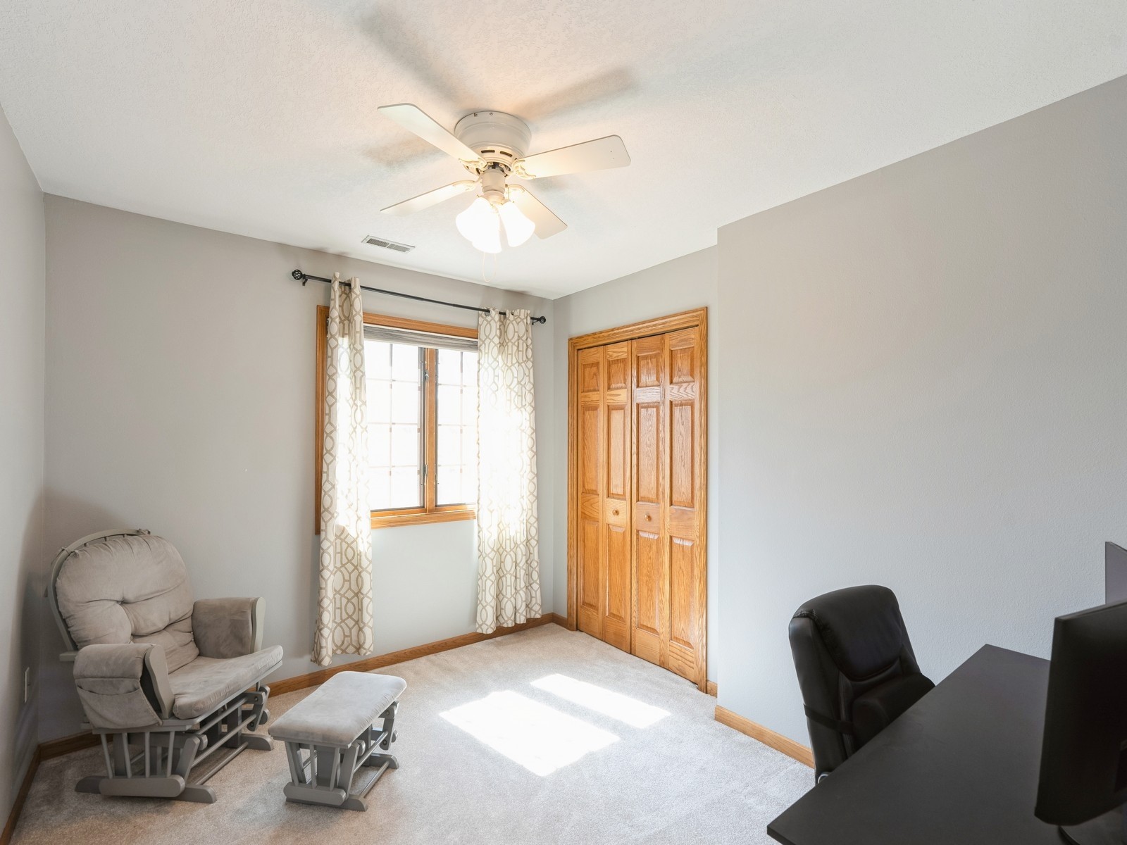 1415 W 9th Street, Newton, Iowa image 26