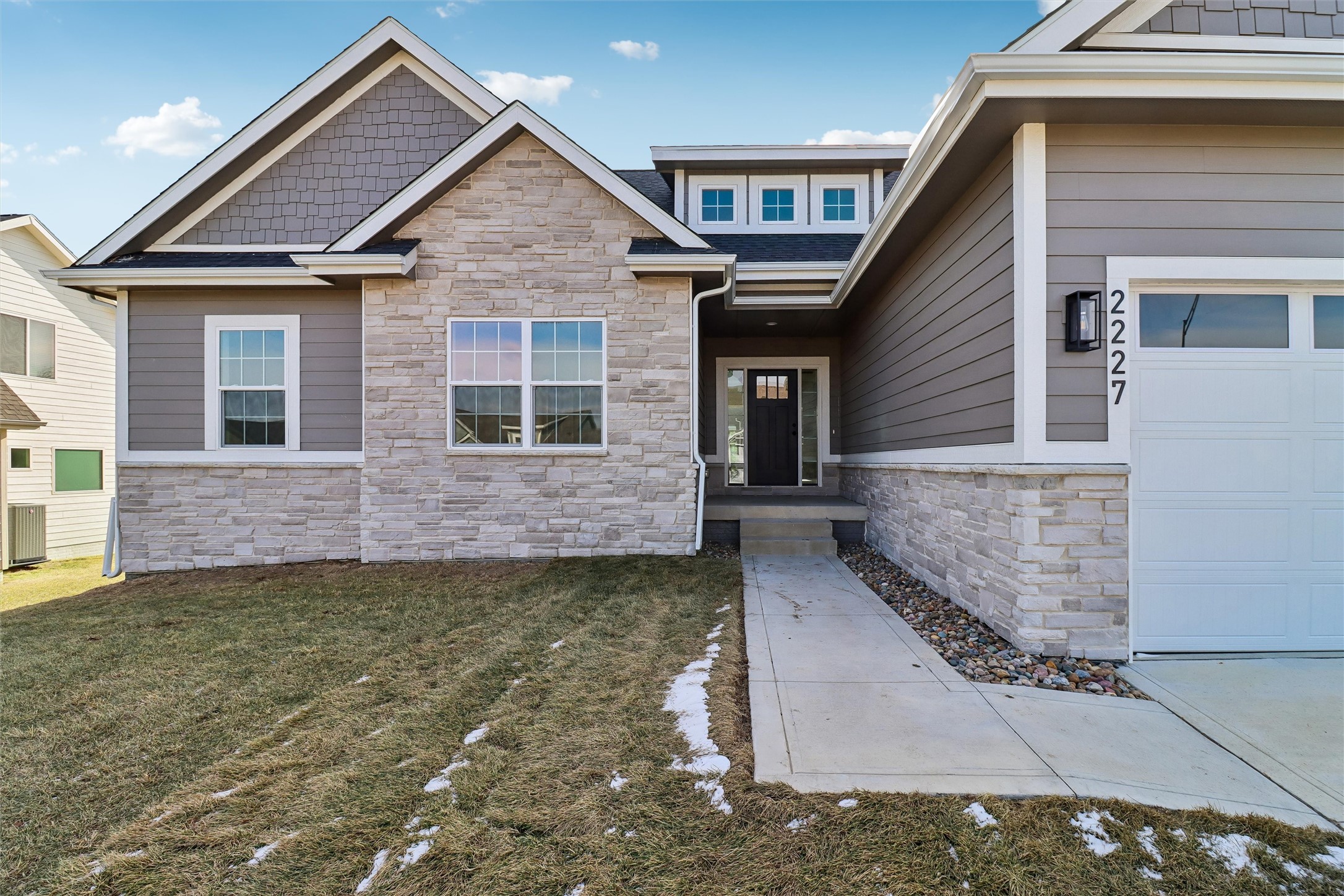 2227 Green Leaf Circle