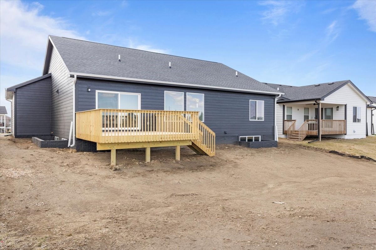14707 North Valley Drive, Urbandale, Iowa image 30