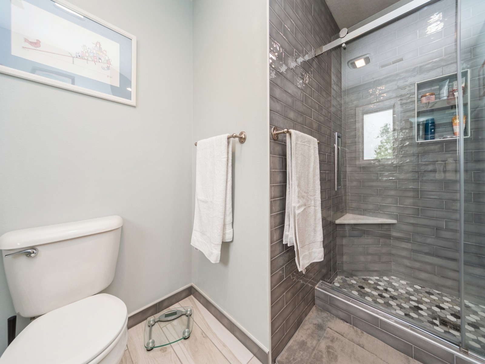 2110 SE Leeann Drive, Waukee, Iowa image 15