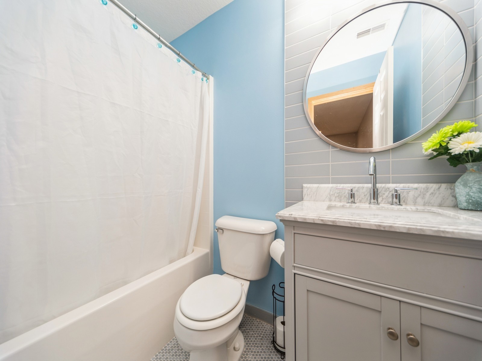 2110 SE Leeann Drive, Waukee, Iowa image 19