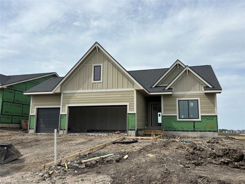 Homes For Sale - 1133 SW 18th Court<br/> Dallas County, Grimes, IA 50111