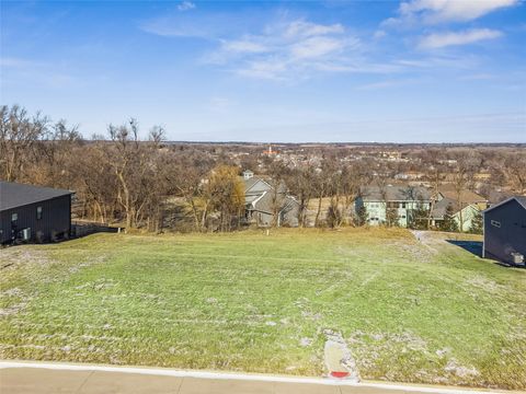 Vacant Land For Sale - 818 Evans View Drive<br/> Adel, IA 50003