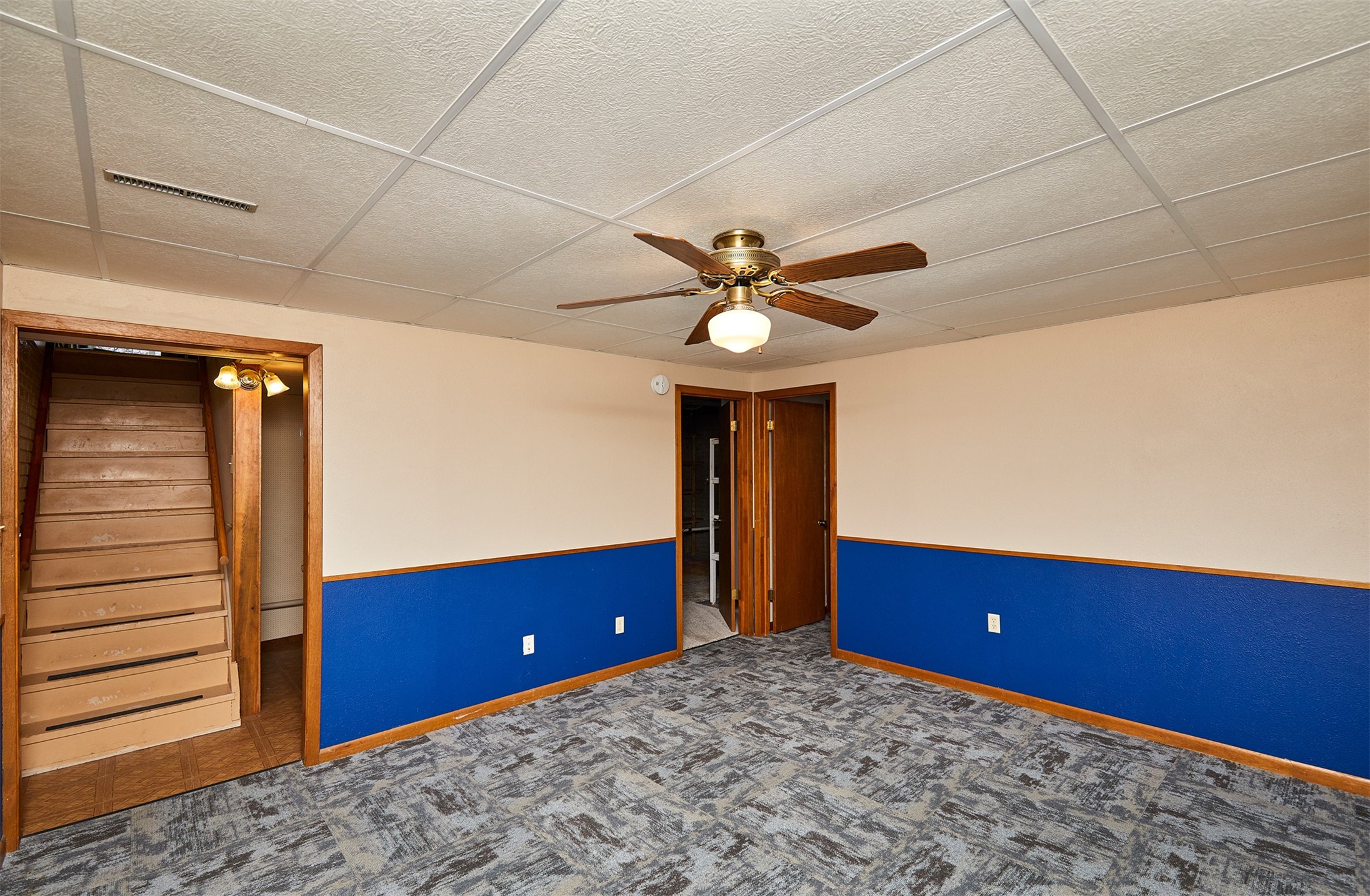 420 NE Cedar Avenue, Earlham, Iowa image 25