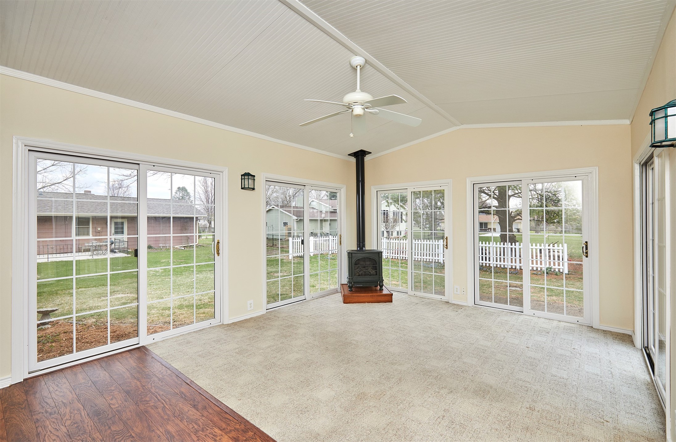 420 NE Cedar Avenue, Earlham, Iowa image 17