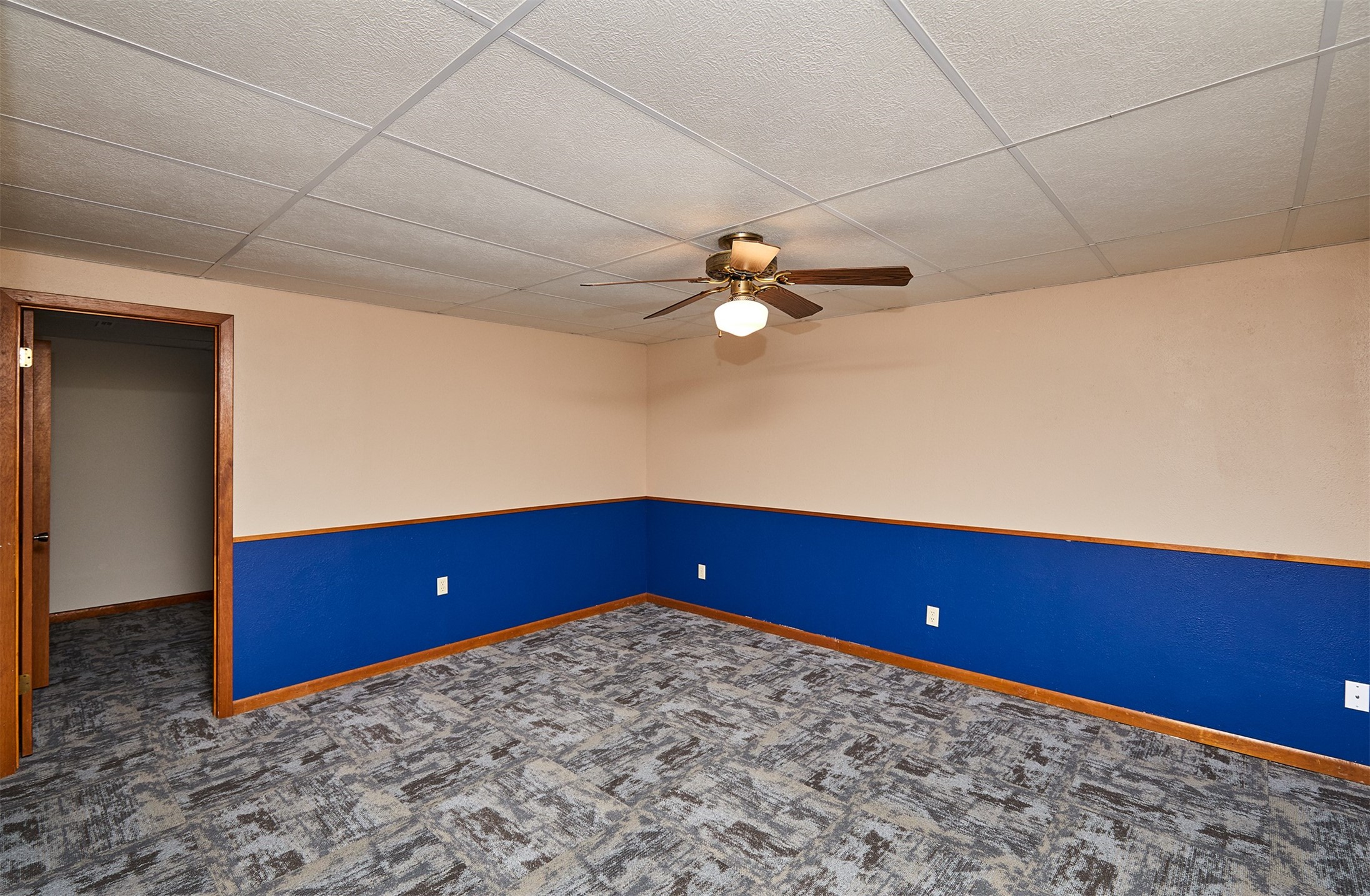 420 NE Cedar Avenue, Earlham, Iowa image 26