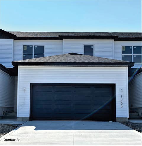 Condo For Sale - 1342 E 28th Street<br/> Warren County, Norwalk, IA 50211