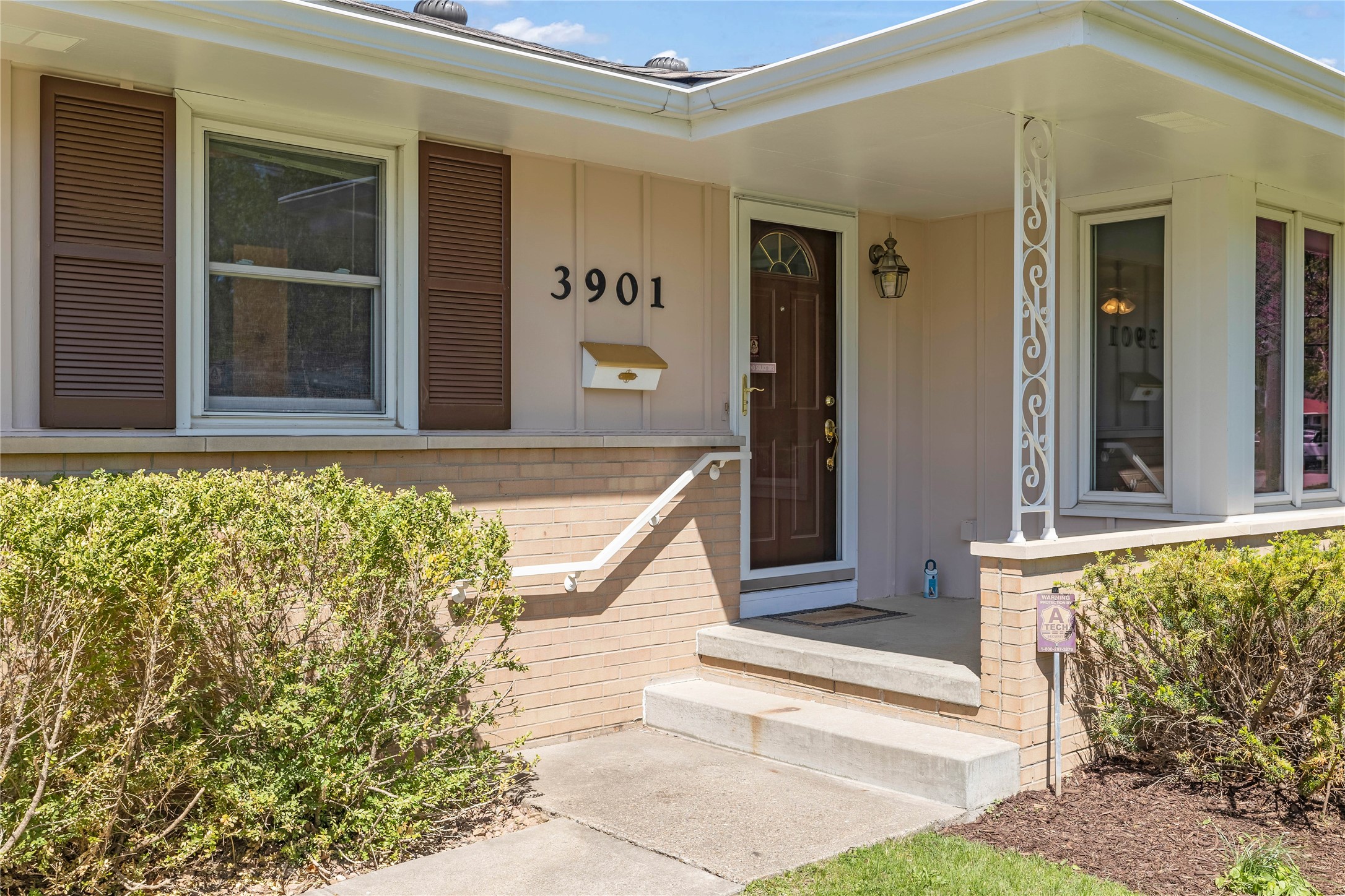 3901 Merced Street, Des Moines, Iowa image 2