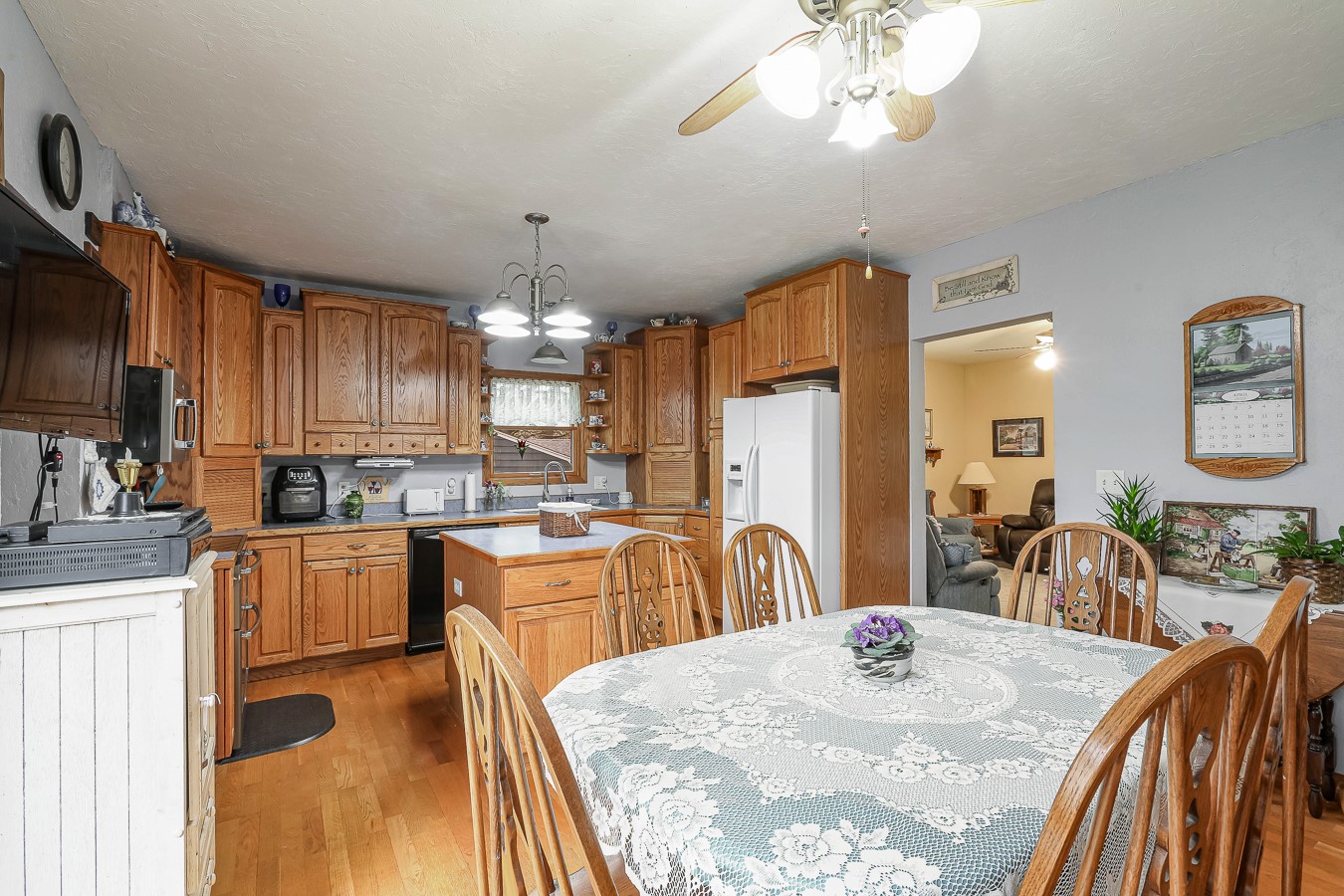 1112 Liberty Street, Pella, Iowa image 9