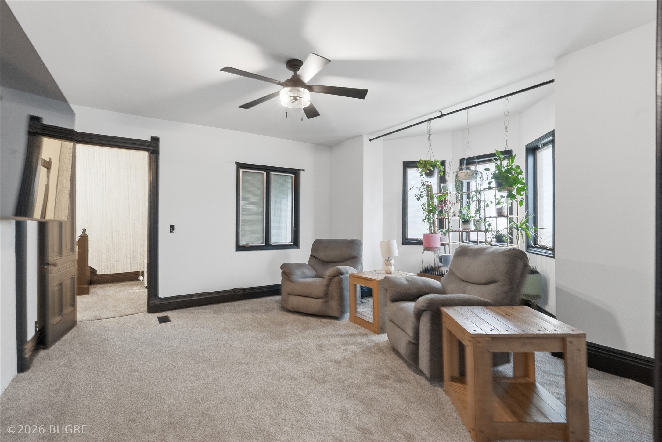 602 W Robinson Street