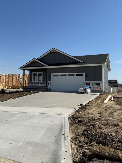 1695 20th Avenue SE Altoona IA 50009