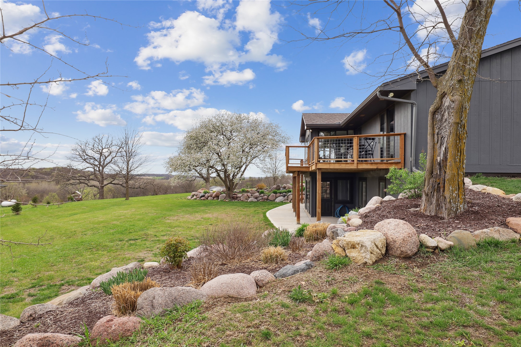 33065 W Trail Ridge Circle, Adel, Iowa image 28