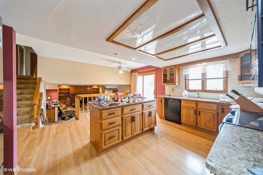 521 51st Street, West Des Moines, Iowa image 5