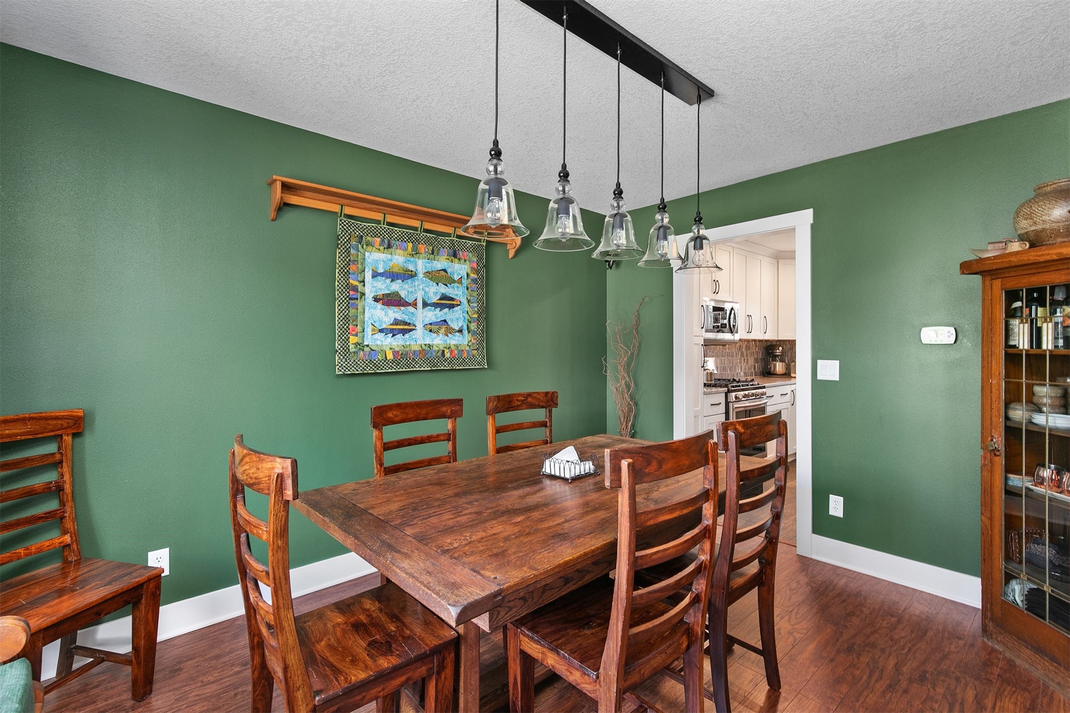 6836 Mill Pond Drive, Urbandale, Iowa image 11