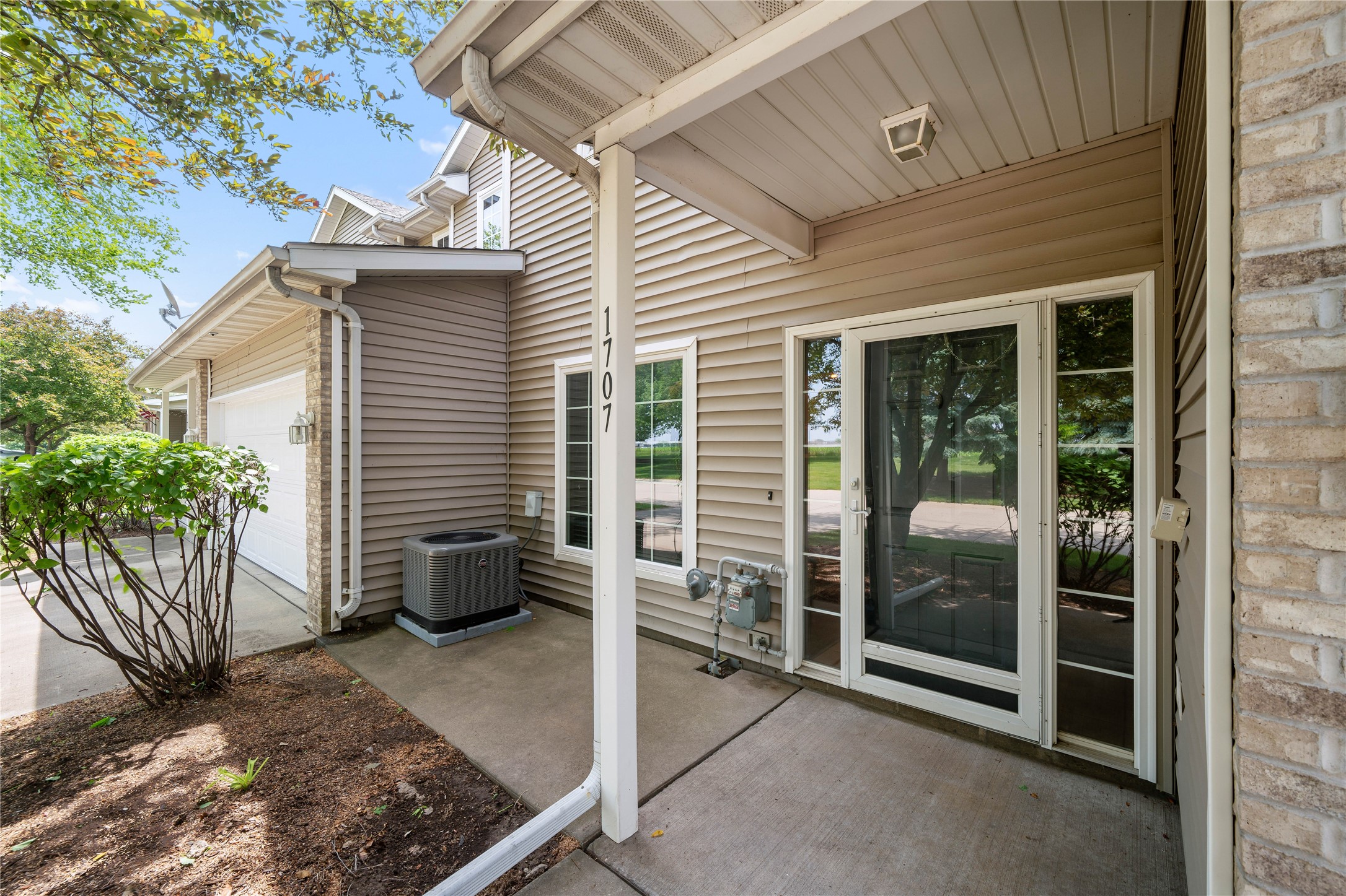 1117 S 52nd Street #1707, West Des Moines, Iowa image 3