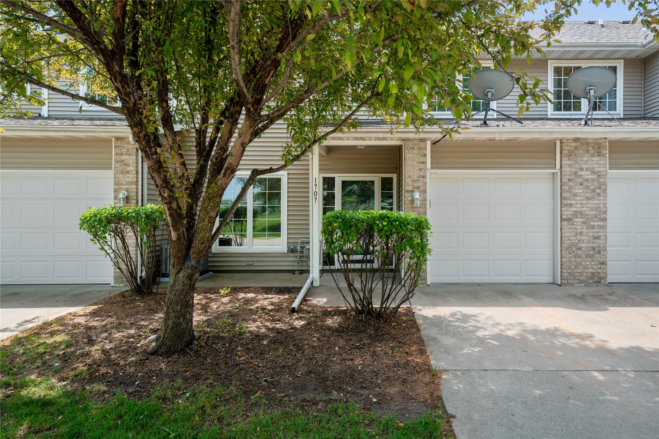 1117 S 52nd Street #1707, West Des Moines, Iowa image 2