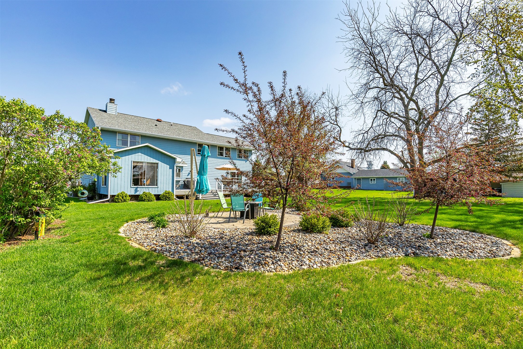 304 W Sherman Street, Monroe, Iowa image 3