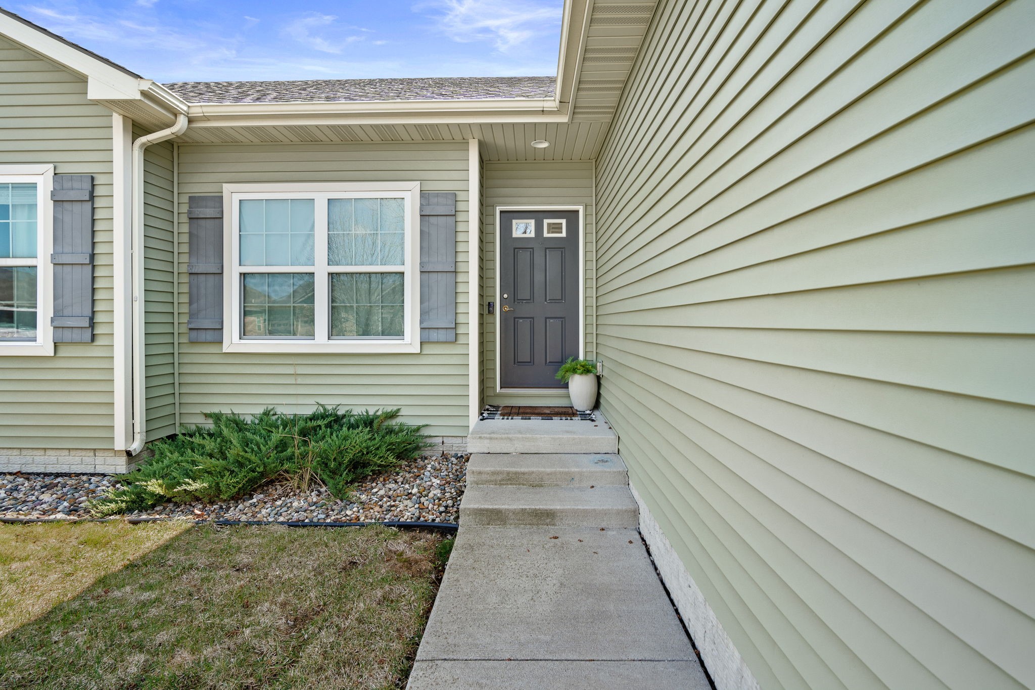 4803 NE Briarwood Drive, Ankeny, Iowa image 3
