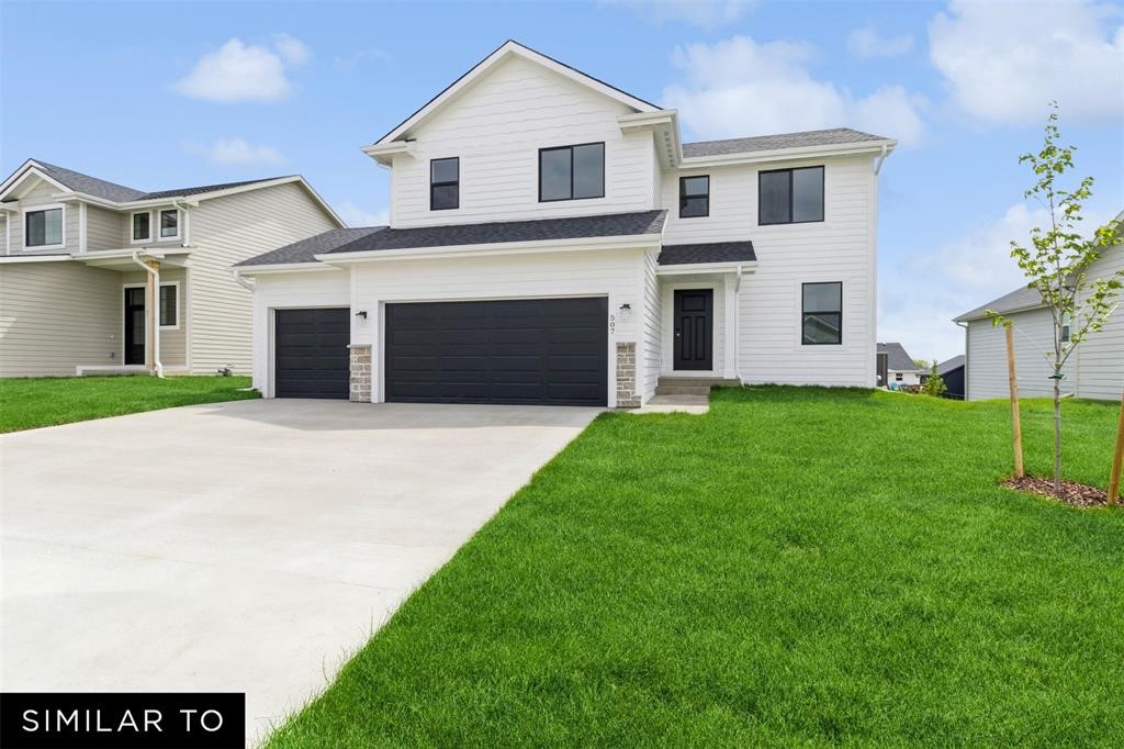 1012 Willow Valley Drive, Norwalk, Iowa image 2