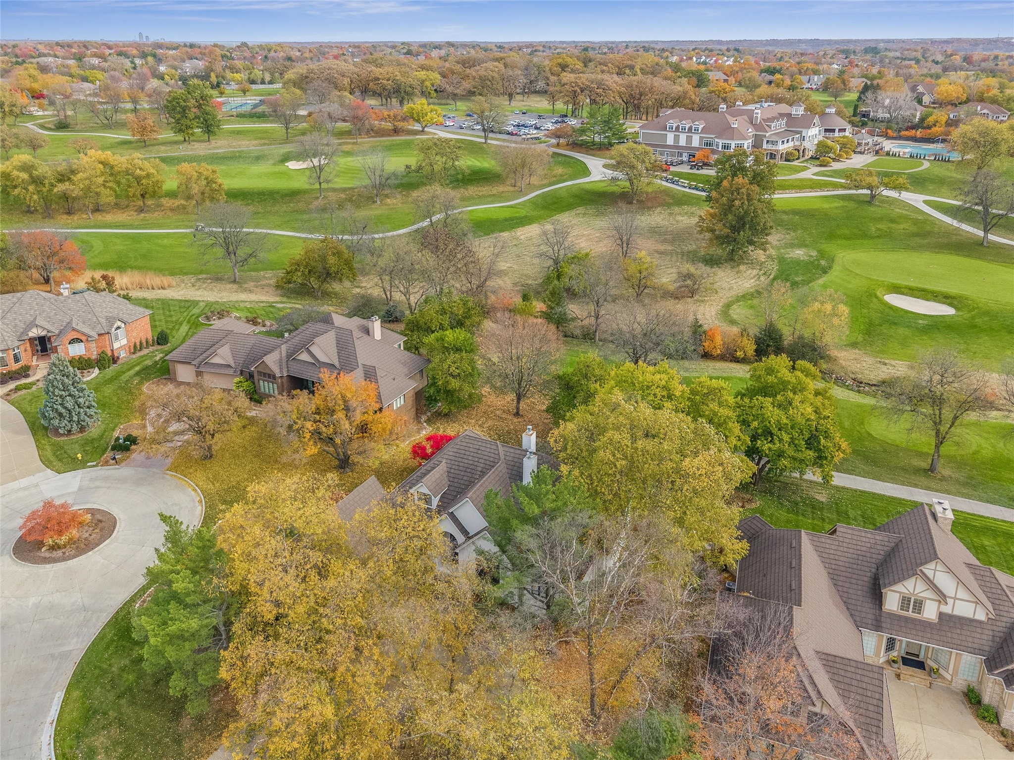 5548 Glen Oaks Point