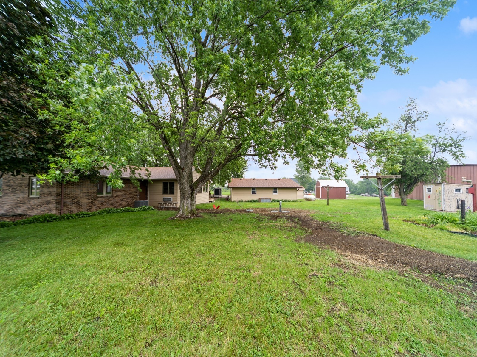 18990 365th Street, Earlham, Iowa image 21